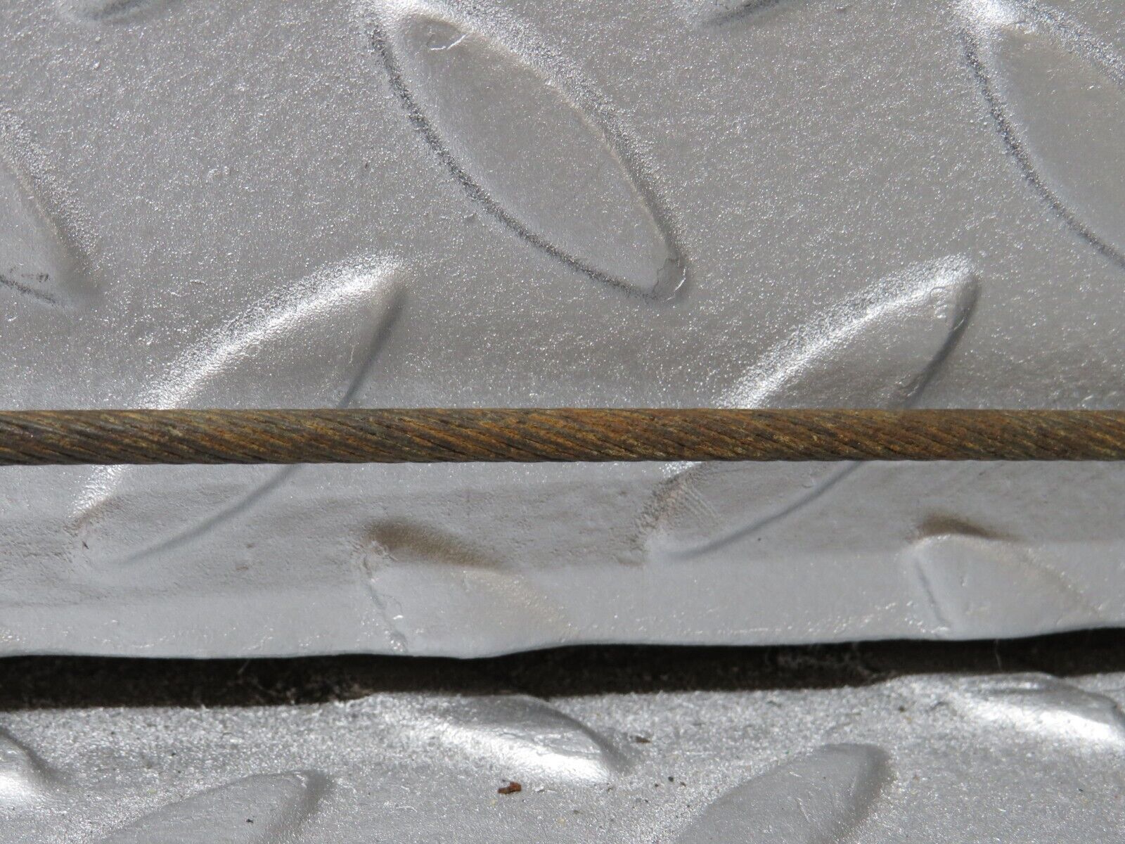 40454 Mercedes-Benz W110 230 Handbrake Cable Handbrake Pulley 1104200790