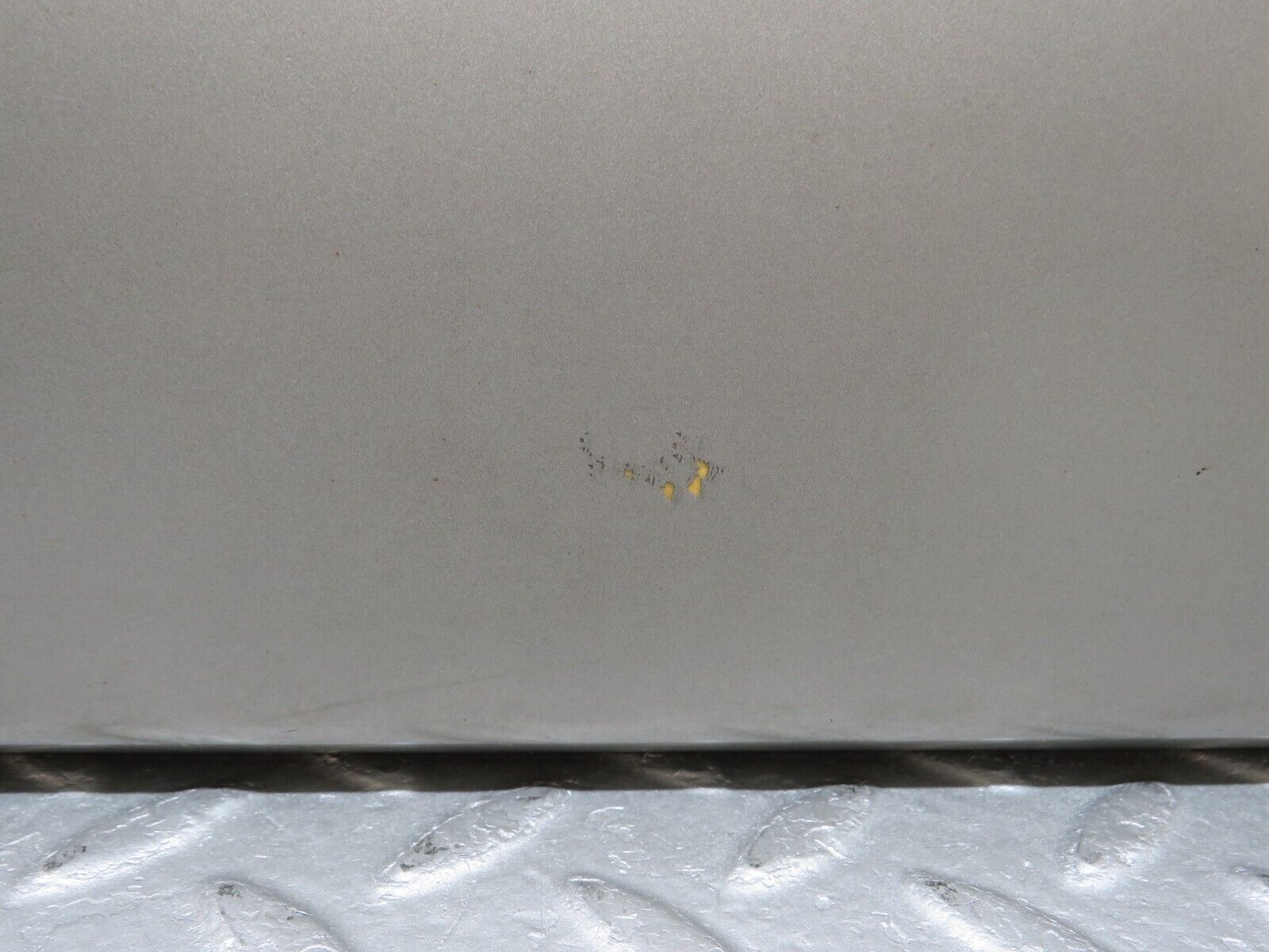 35966 Mercedes-Benz W126 420SE Rear Left Door Moulding Trim 1266903940