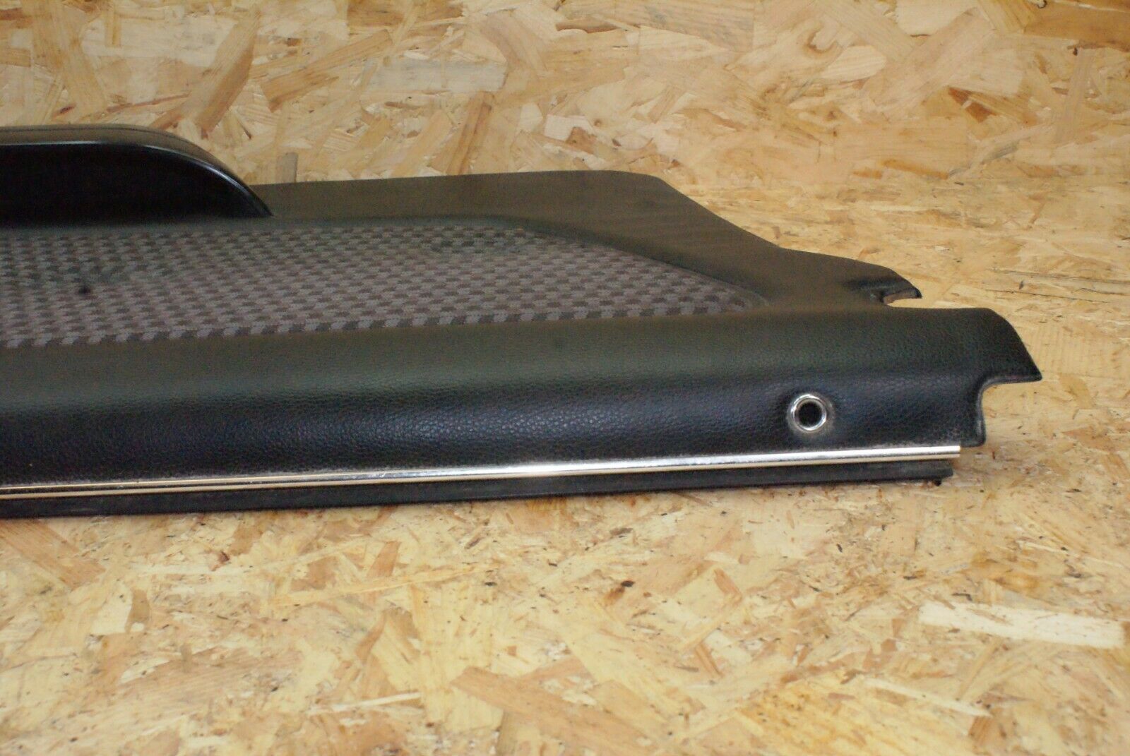 2329 Mercedes-Benz W123 280E Front Left Door Card