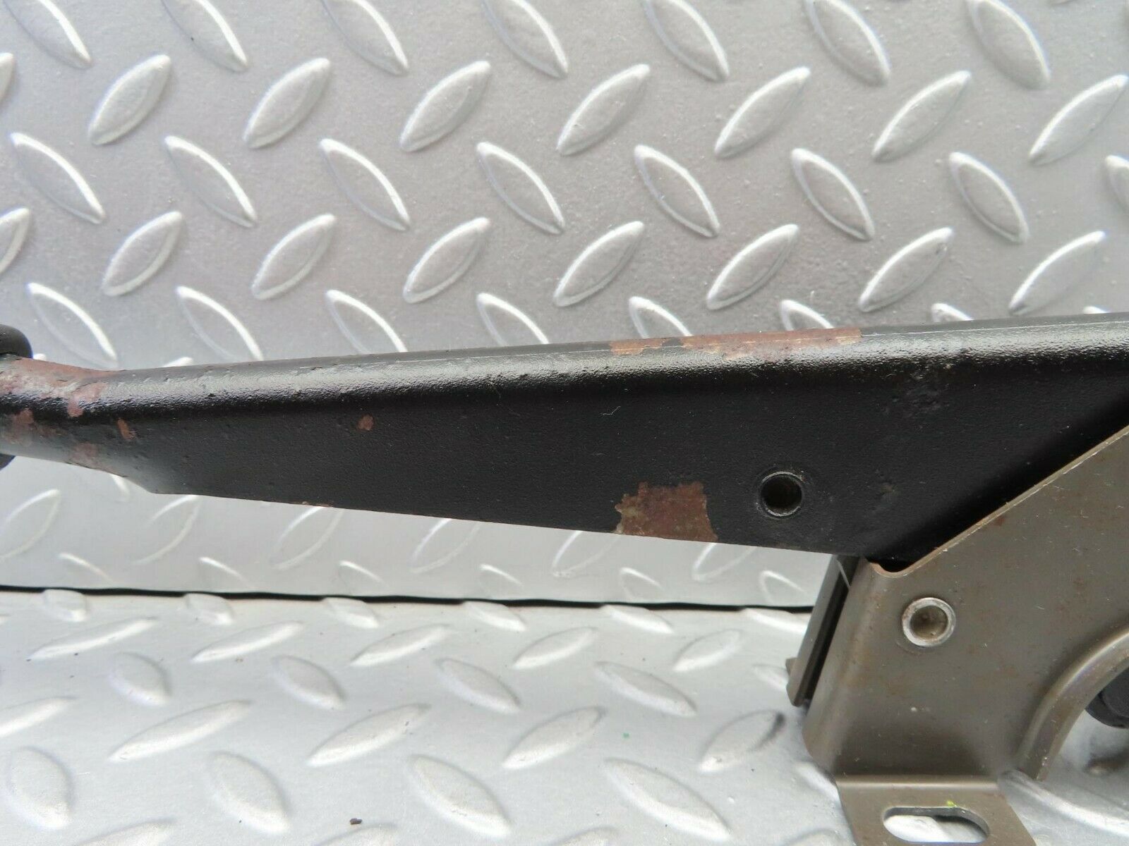 6948 Mercedes-Benz C107 350SLC Coupe Handbrake Handle Lever