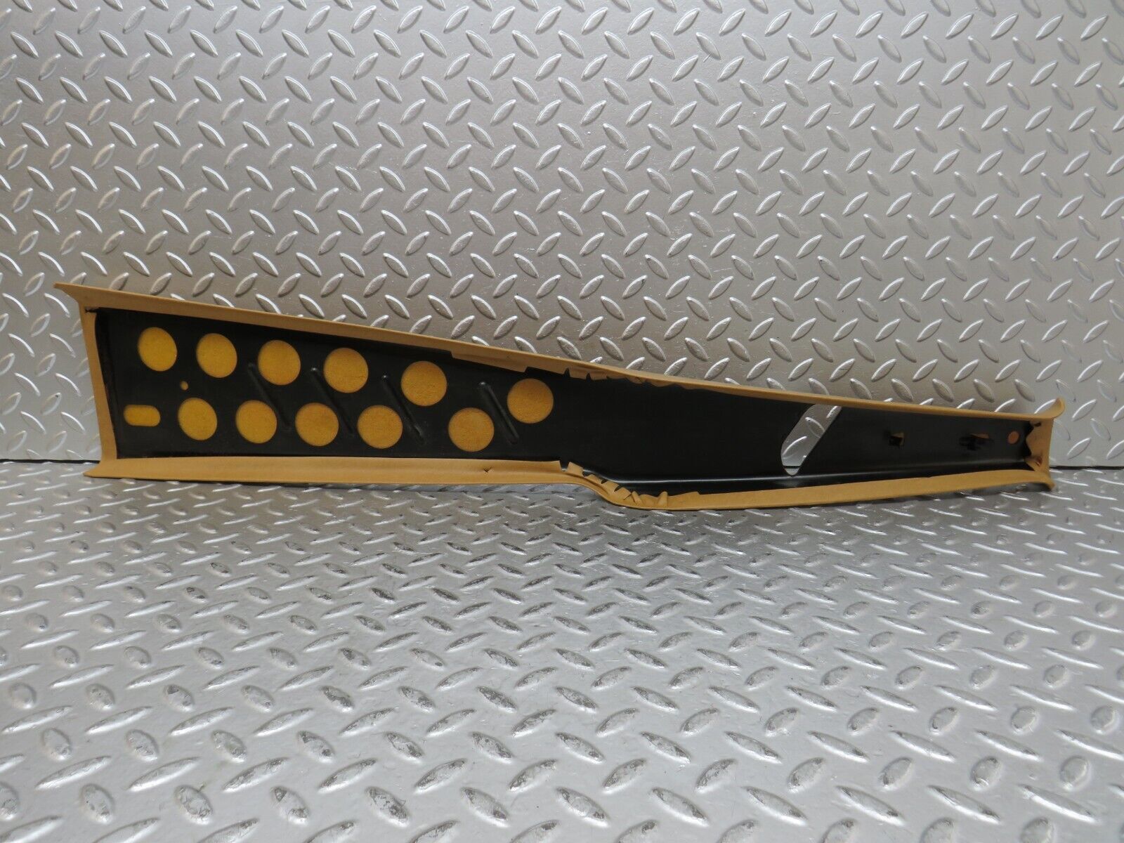 28576 Mercedes-Benz W123 230E B Pillar Cover Left Side Palomino