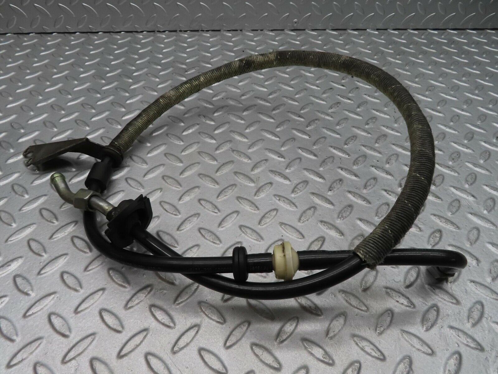 12229 Mercedes-Benz R129 300SL Coupe Brake Servo Vacuum Pipe 1294300529