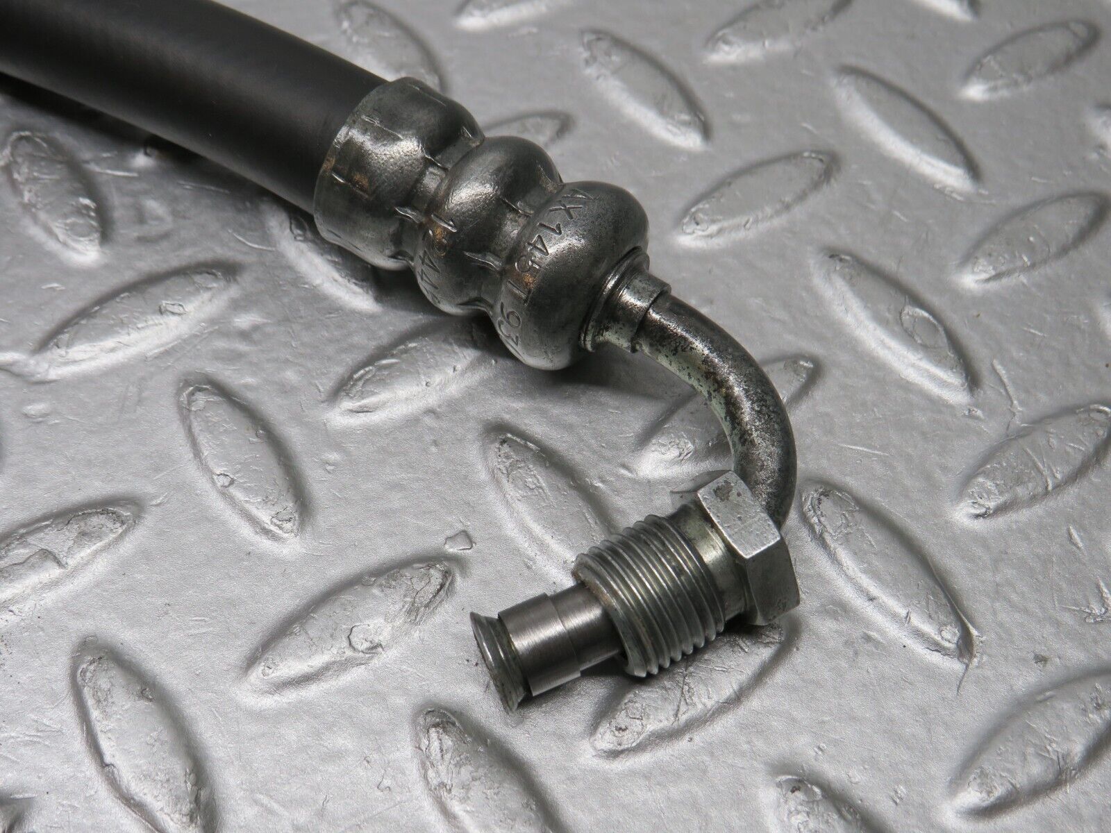 38158 Mercedes-Benz A124 320E Cabriolet Power Steering Hose Pipe 1244663581