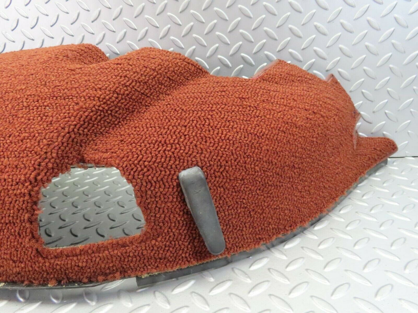 7527 Mercedes-Benz S123 230TE Wagon Wheel Arch Cover Right 1236921689