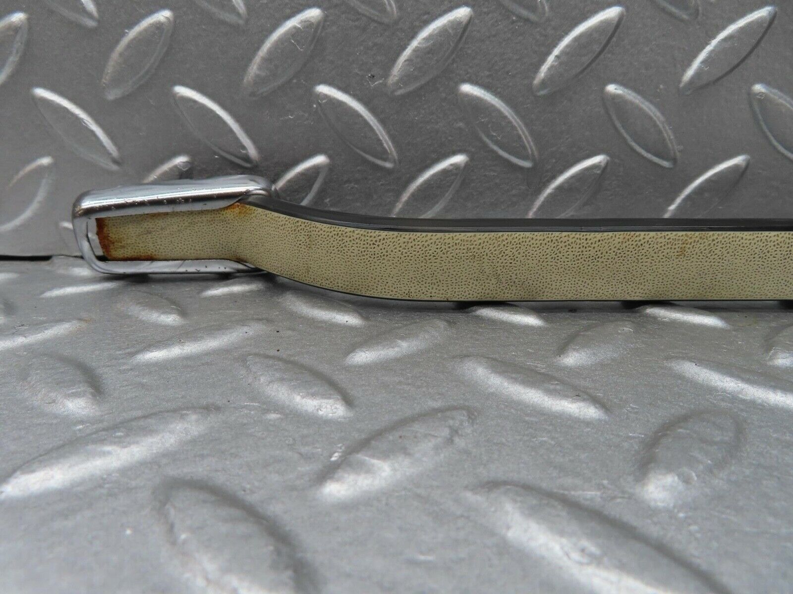 14011 Mercedes-Benz C107 280SLC Front Right Interior Roof Grab Handle