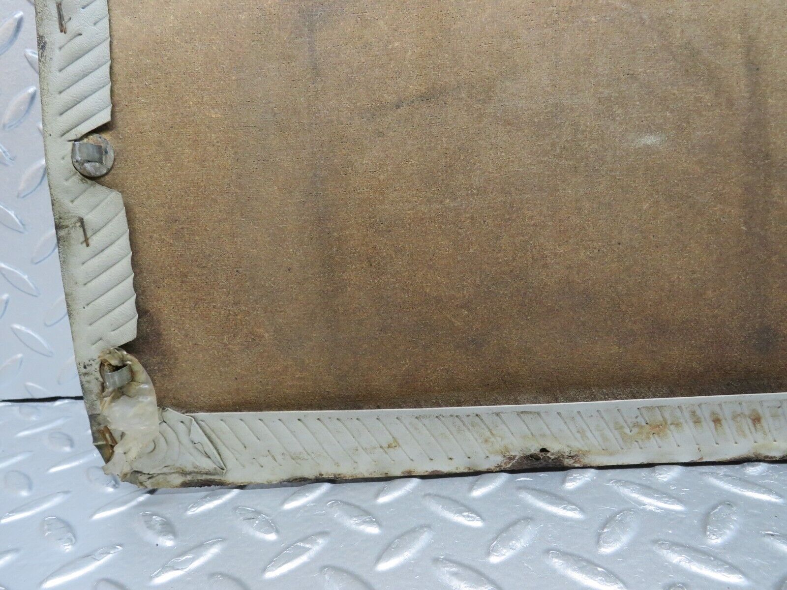 40336 Mercedes-Benz W110 230 Front Right Door Card Grey