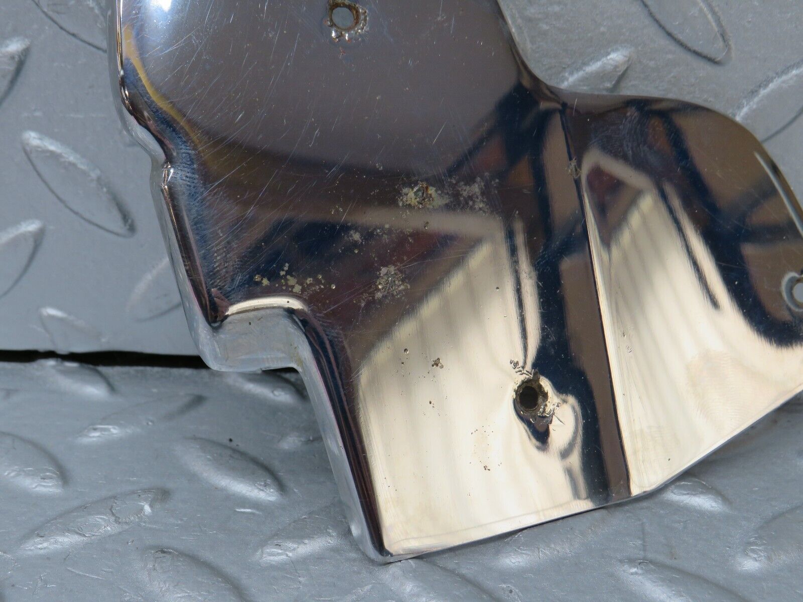 36892 Mercedes-Benz C126 420SEC Coupe Door Chrome Cover Right Side