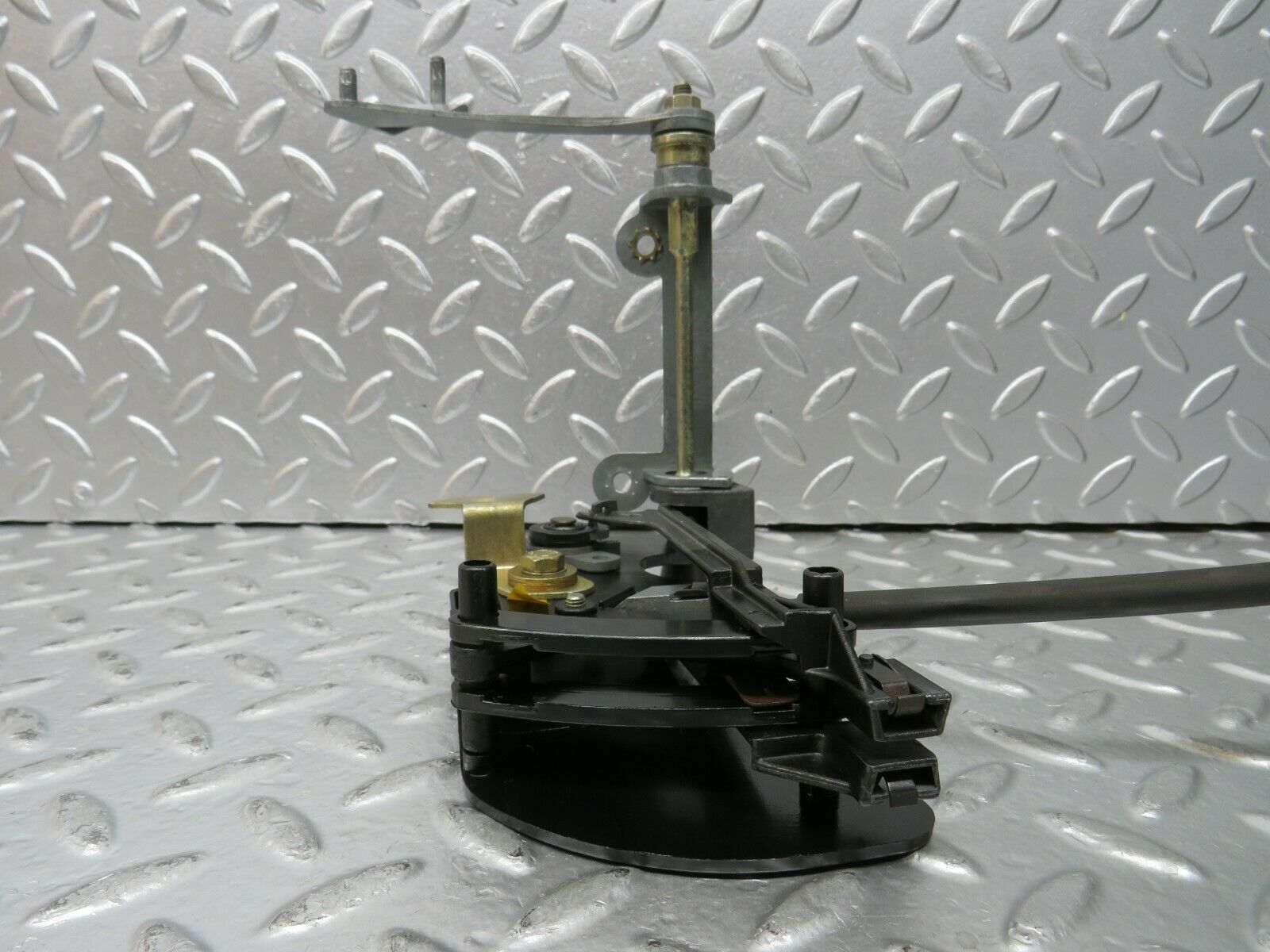 23363 Mercedes-Benz W116 350SE Heater Control