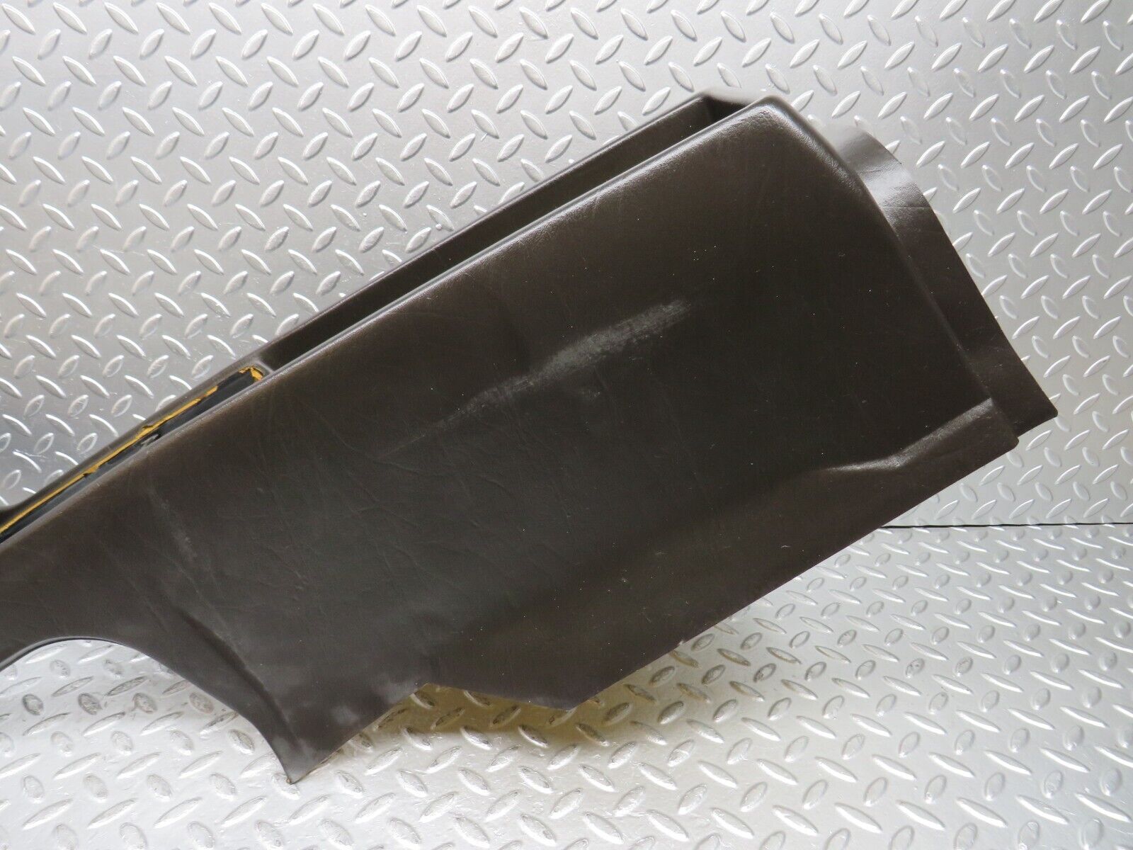 29745 Mercedes-Benz W123 230E Centre Console