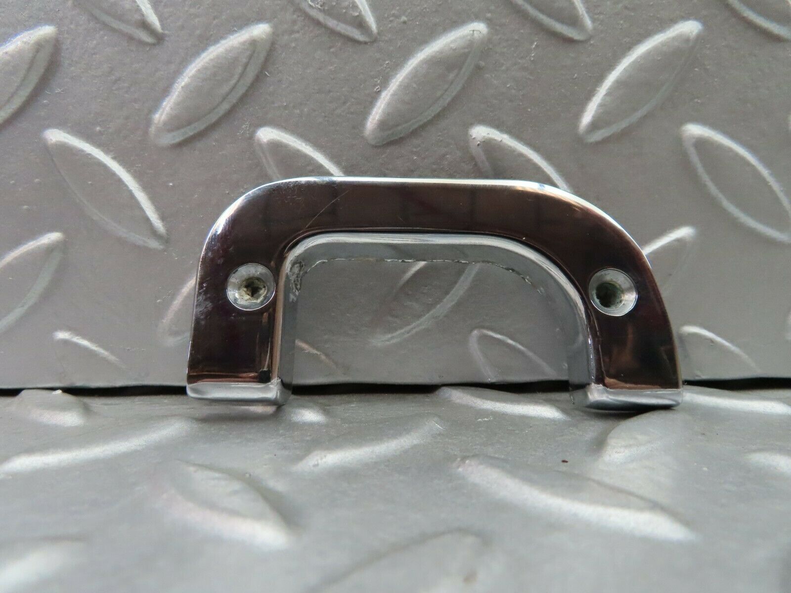 6070 Mercedes-Benz W126 380SE Right Interior Chrome Door Latch Trim 1237230224