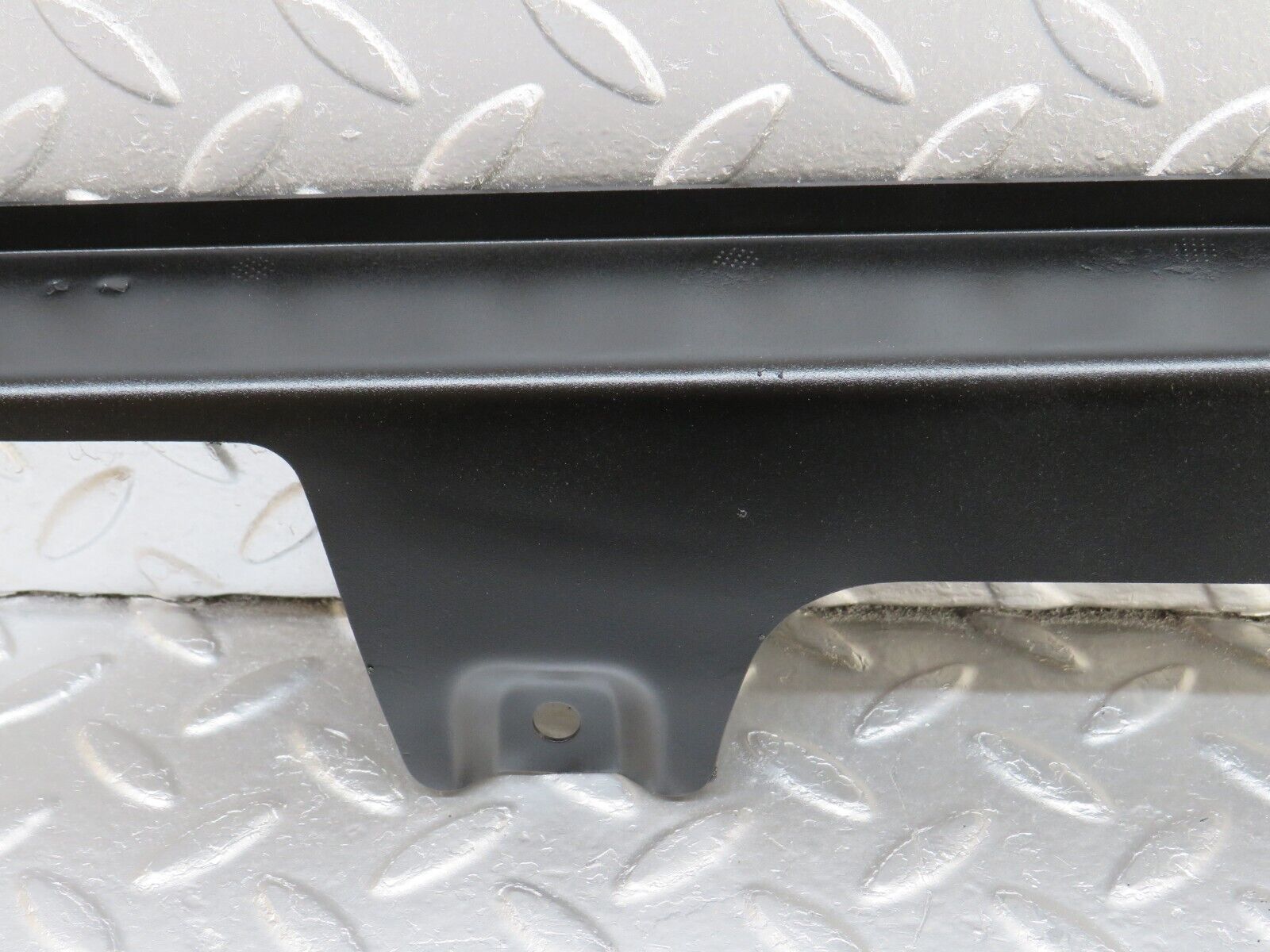 34609 Mercedes-Benz C126 380SEC Coupe Rear Window Channel Support Right Side