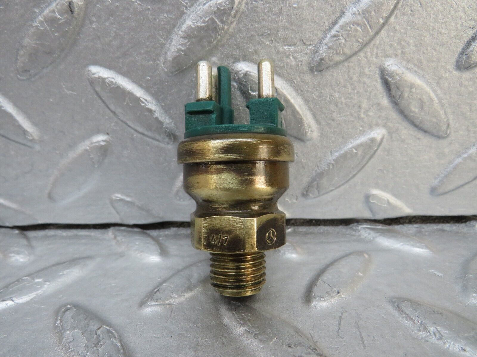 37143 Mercedes-Benz C126 420SEC Coupe Radiator Fan Temperature Switch 0065454524