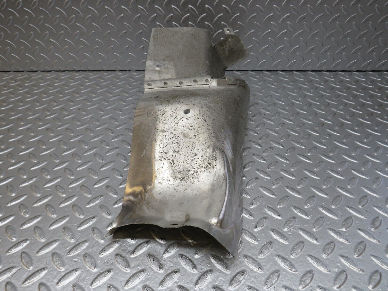 34504 Mercedes-Benz C126 380SEC Coupe Exhaust Heat Shield