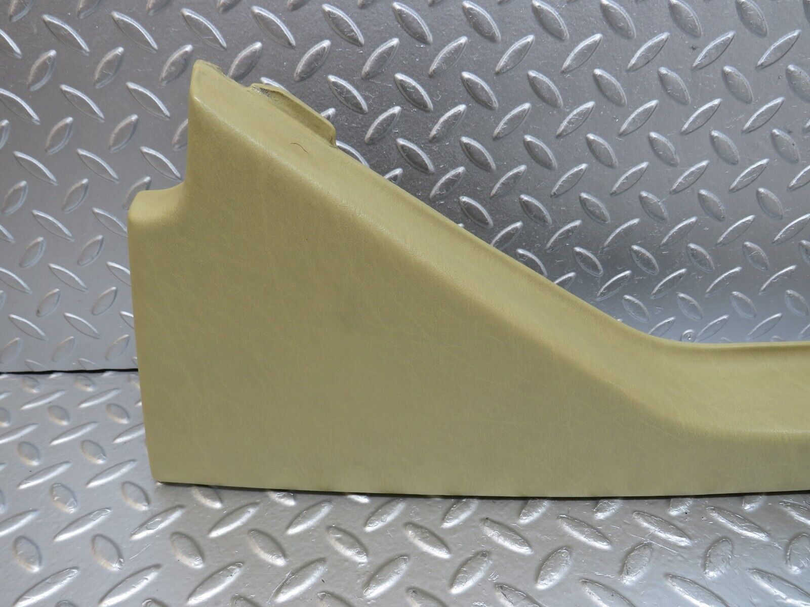 34286 Mercedes-Benz C126 380SEC Coupe Left Door Handle Arm Rest