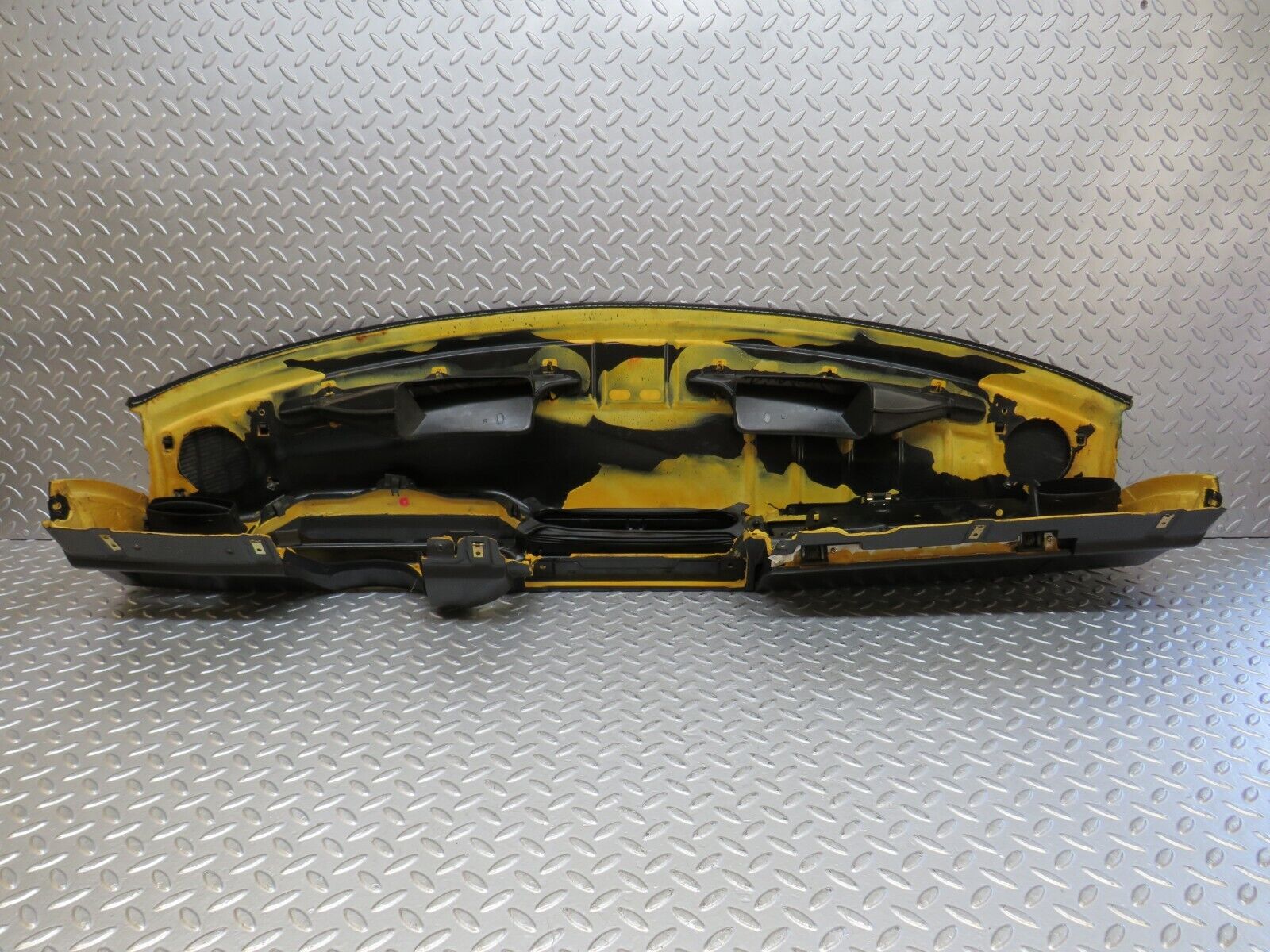 36490 Mercedes-Benz W201 190E 2.0L Dashboard Black