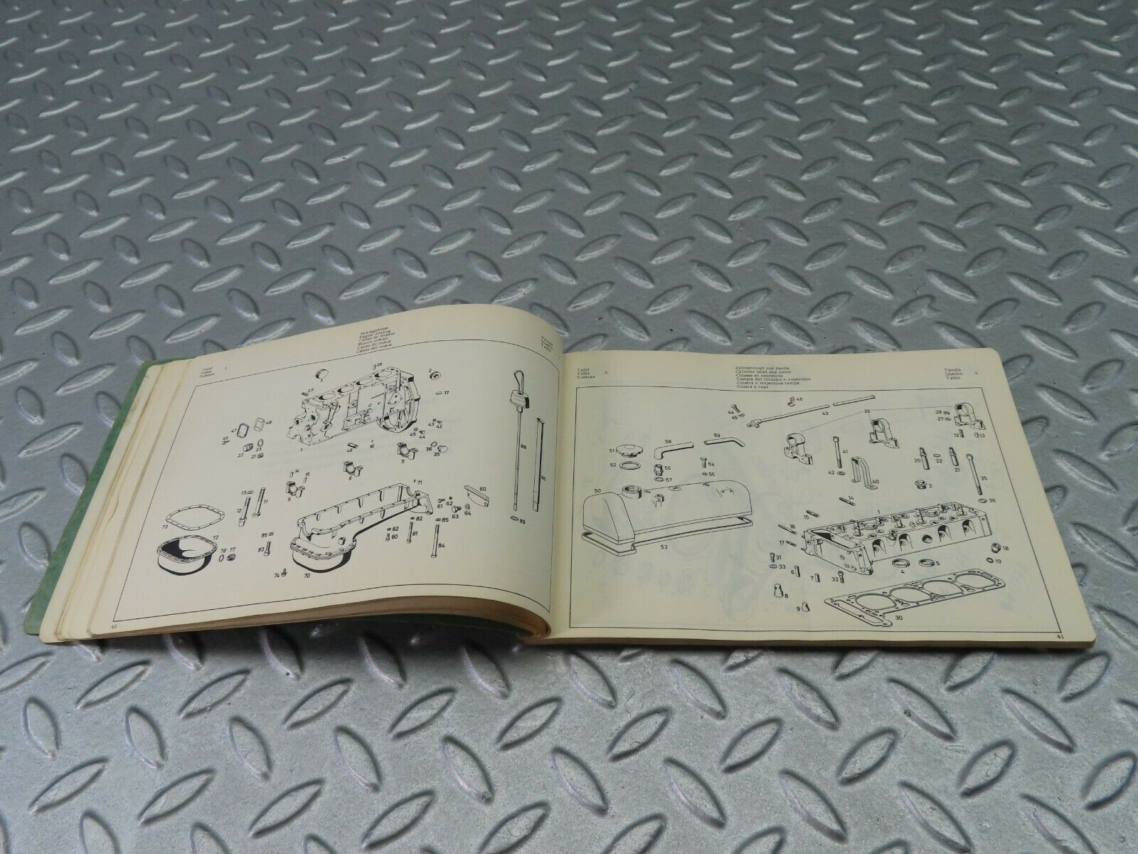 8005 Mercedes-Benz W110 190C 190D Catalog C 12074