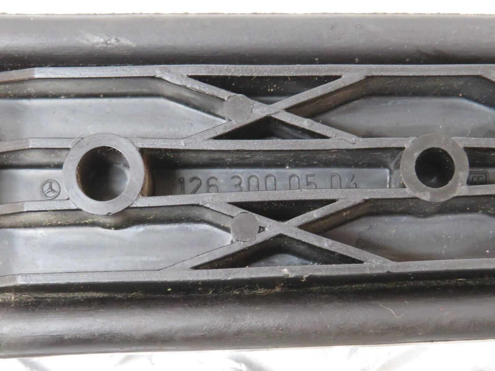 34095 Mercedes-Benz W124 260E Accelerator Pedal & Rubber 1233010082 1263000504