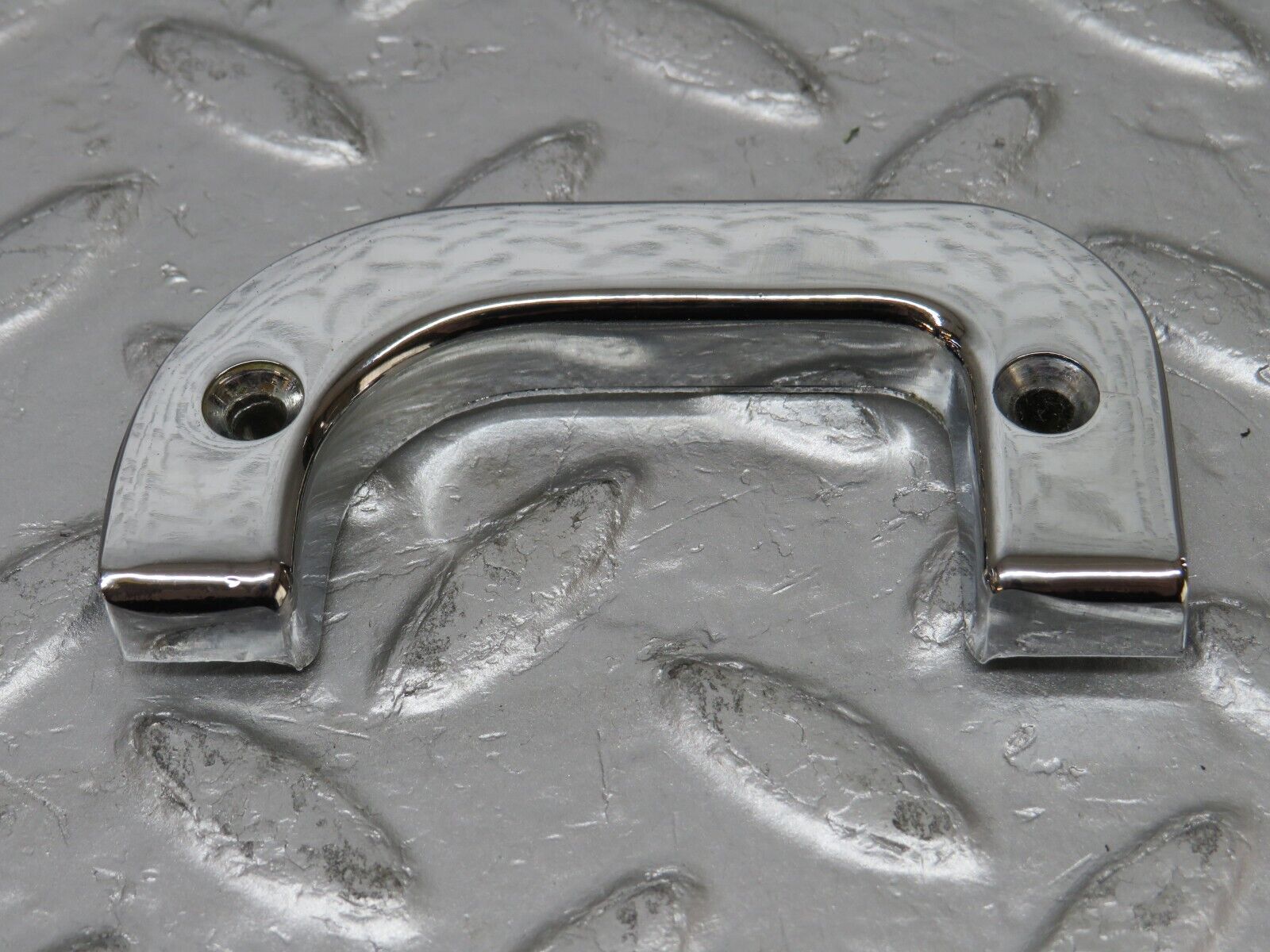 34316 Mercedes-Benz C126 380SEC Left Interior Chrome Door Latch 1237230124