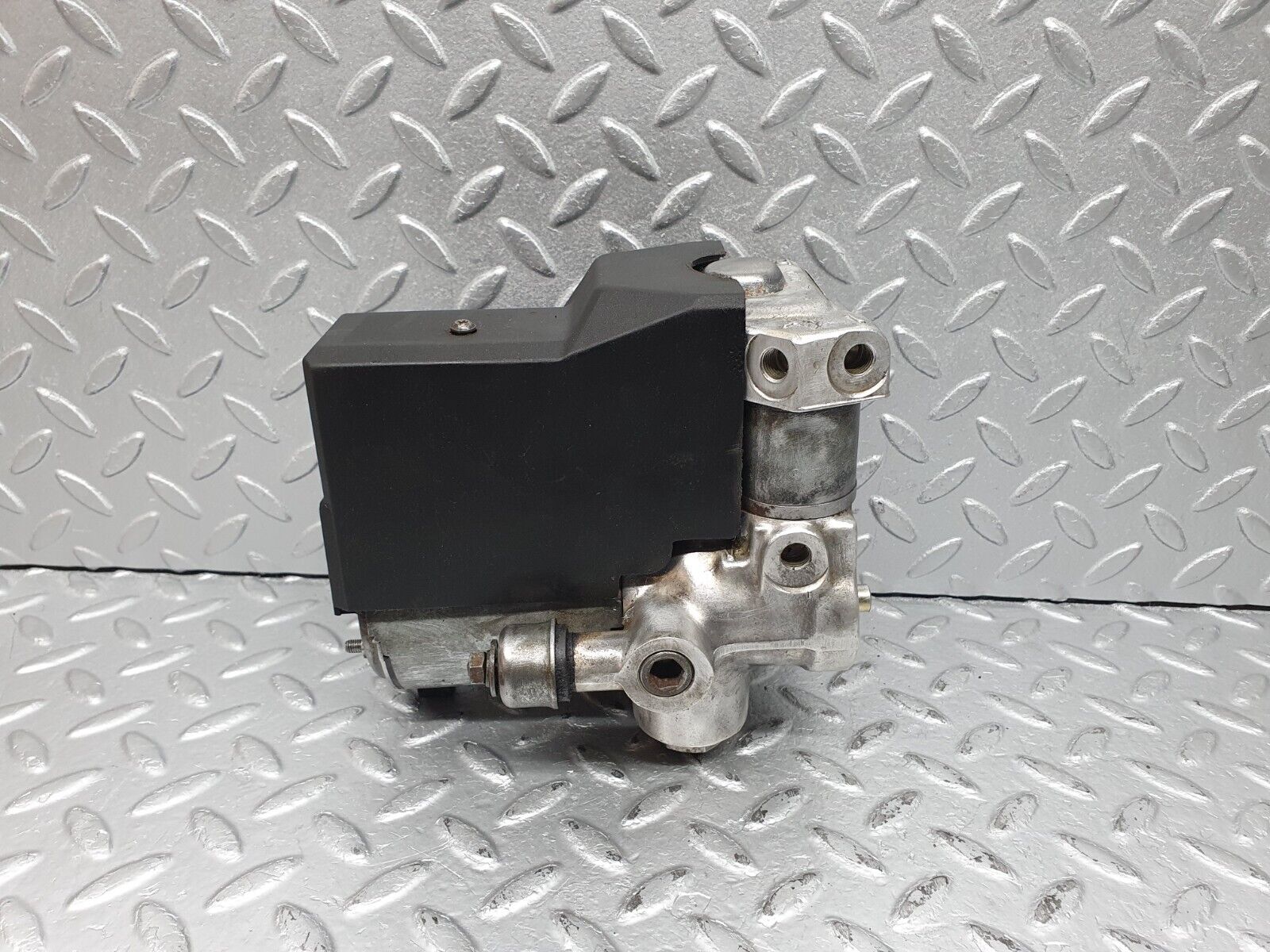 41158 Mercedes-Benz W126 300SE ABS Brake Pump Bosch 0265200043 0332002171 0015426719