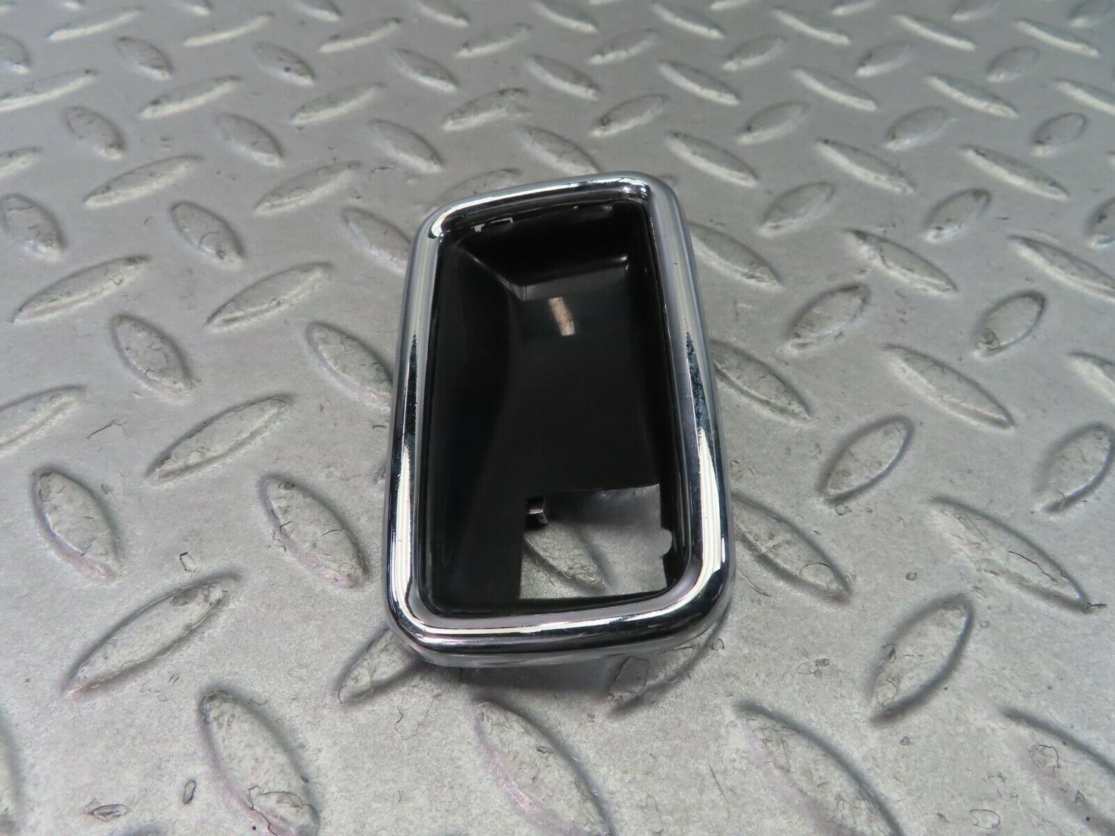 8660 Mercedes-Benz W108 Chrome Frame For Door Opener Left 1087660511