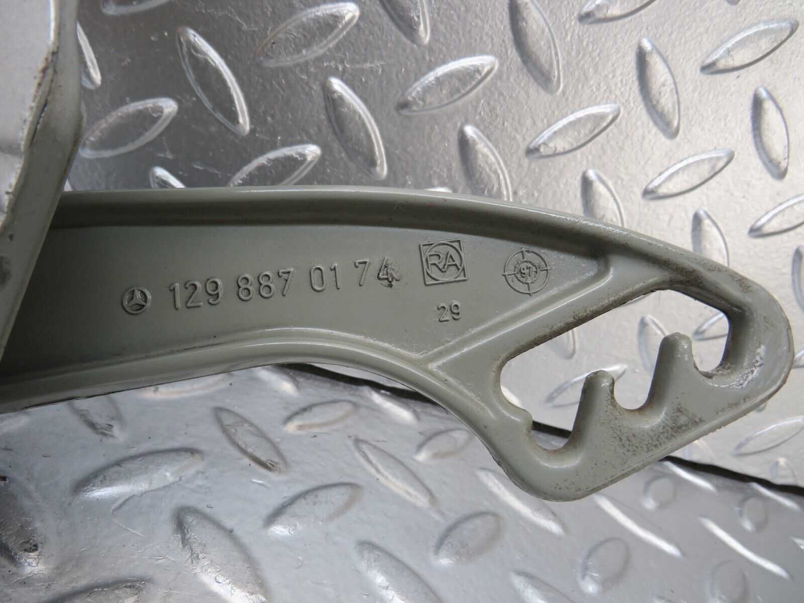 25023 Mercedes-Benz W140 S320 Bonnet Hinge Left Side 1298800128