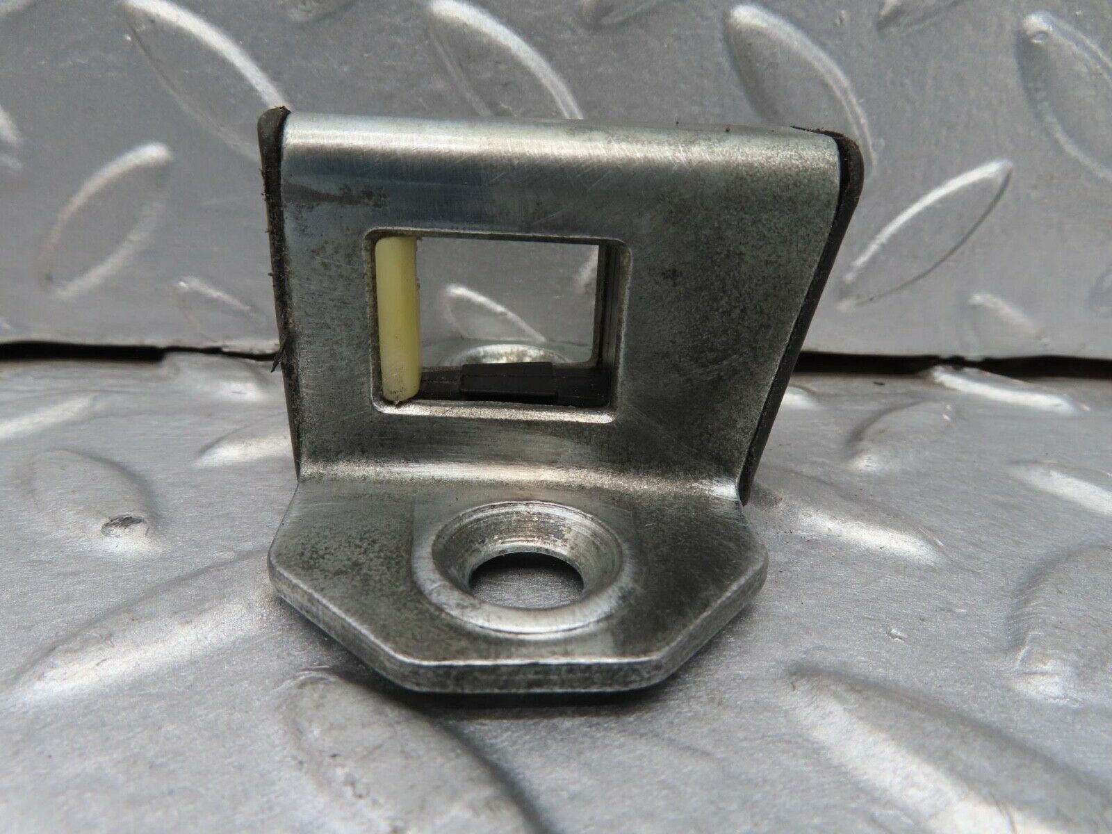 16455 Mercedes-Benz W124 260E Door Lock Latch