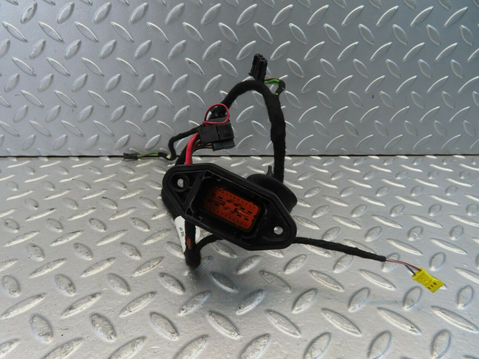 11133 Mercedes-Benz W221 S320 Rear Left Door Wire Harness 2215408508