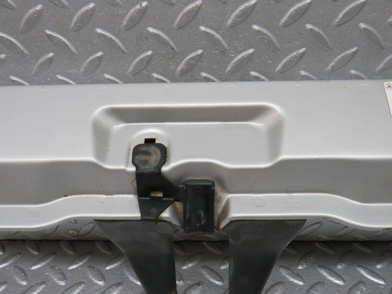 39440 Mercedes-Benz R129 320SL Coupe Bonnet Lock Carrier Panel 2105844217