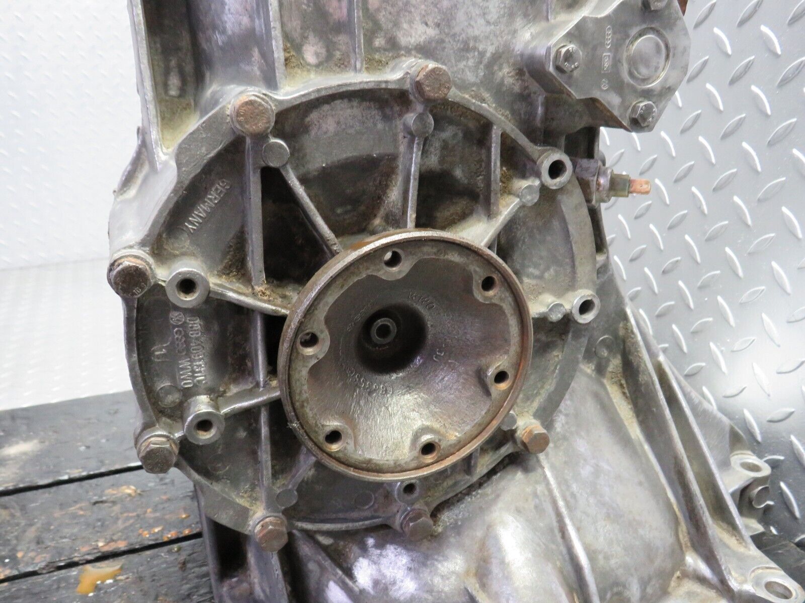 30193 Porsche 924 Manual Gearbox 5 Speed MD25053 016301107