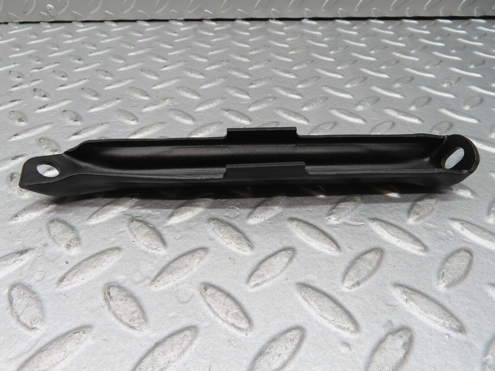 16966 Mercedes-Benz C123 280CE Coupe Air Intake Manifold Bracket