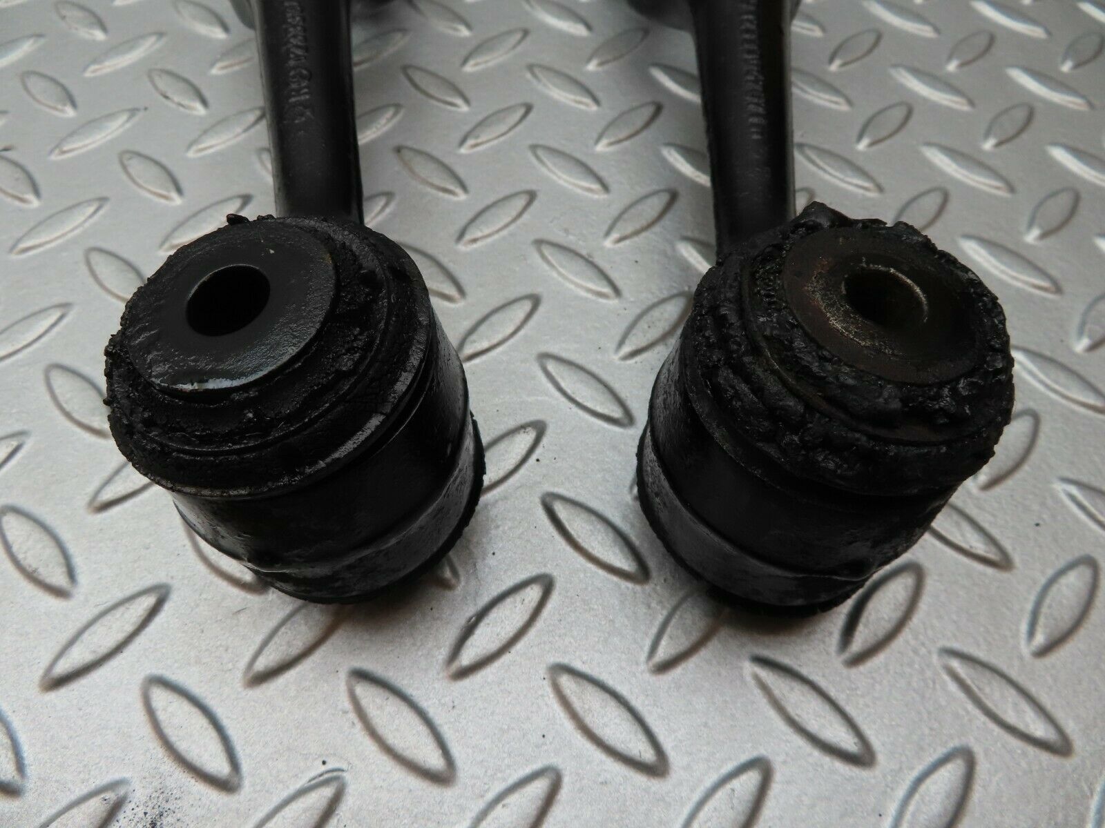 4121 Mercedes-Benz V123 240D LWB Suspension Control Arm Front Upper Left&Right