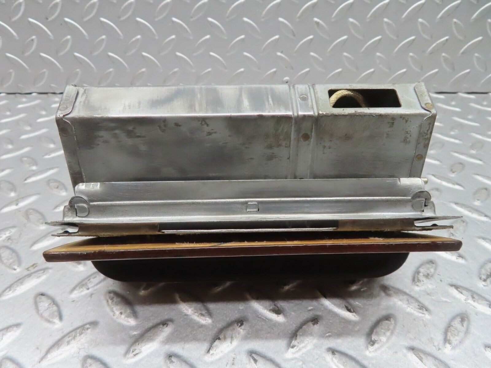 13916 Mercedes-Benz C107 280SLC Centre Console Ashtray Wood Finish