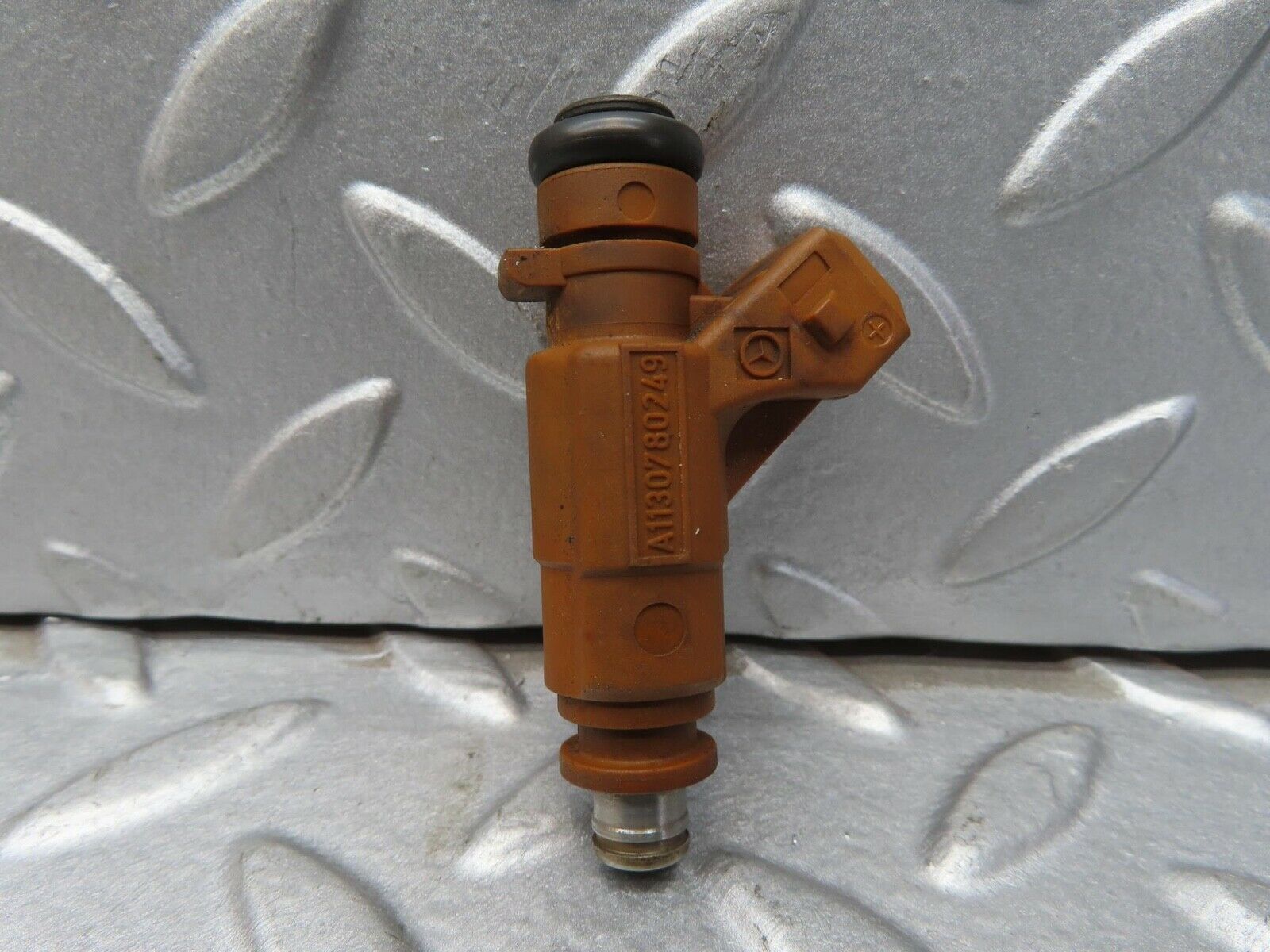 13411 Mercedes-Benz W220 S430 Fuel Injector Bosch 0280156016