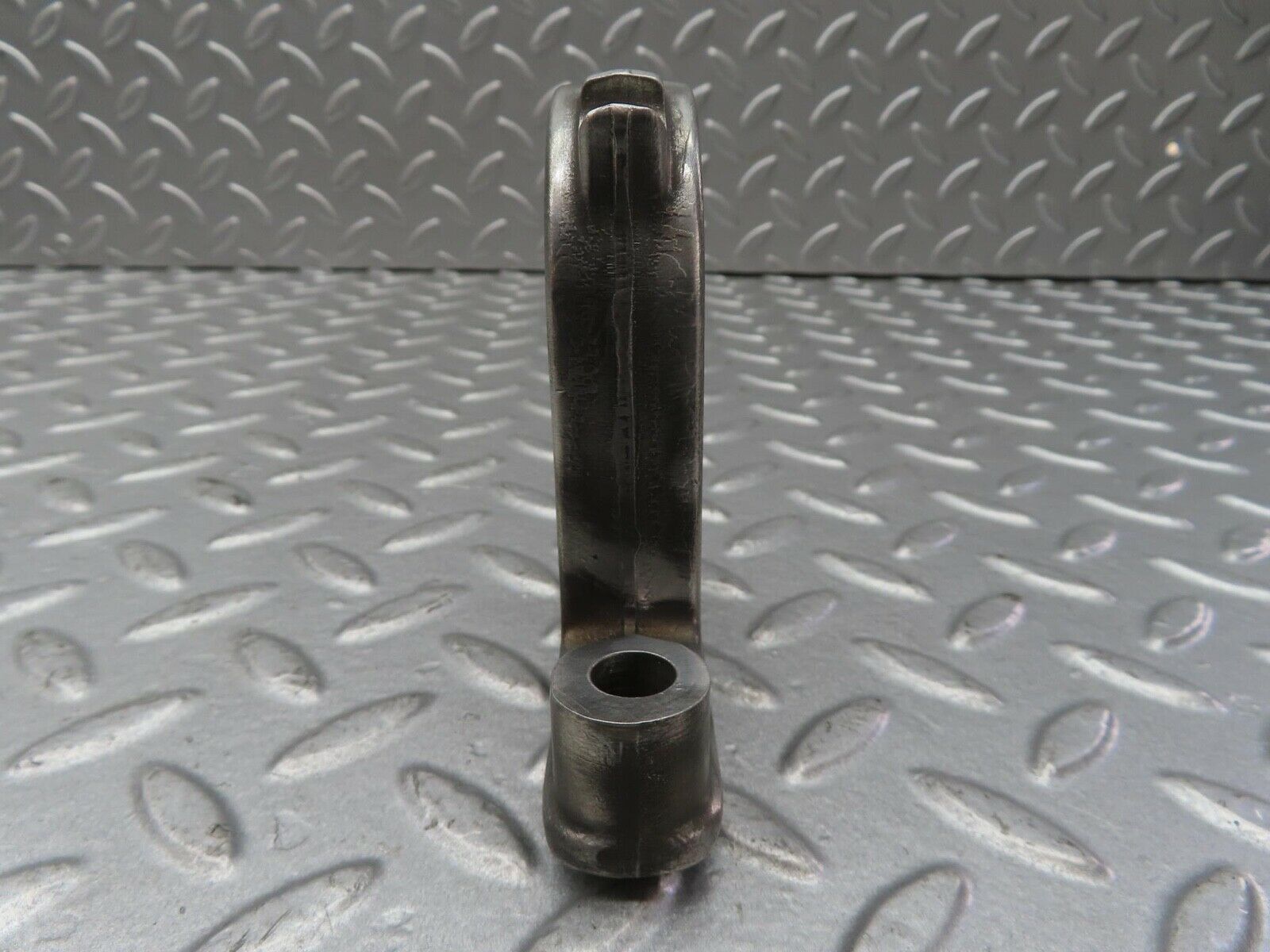 13358 Mercedes-Benz C107 350SLC Coupe Camshaft Tower Bearing