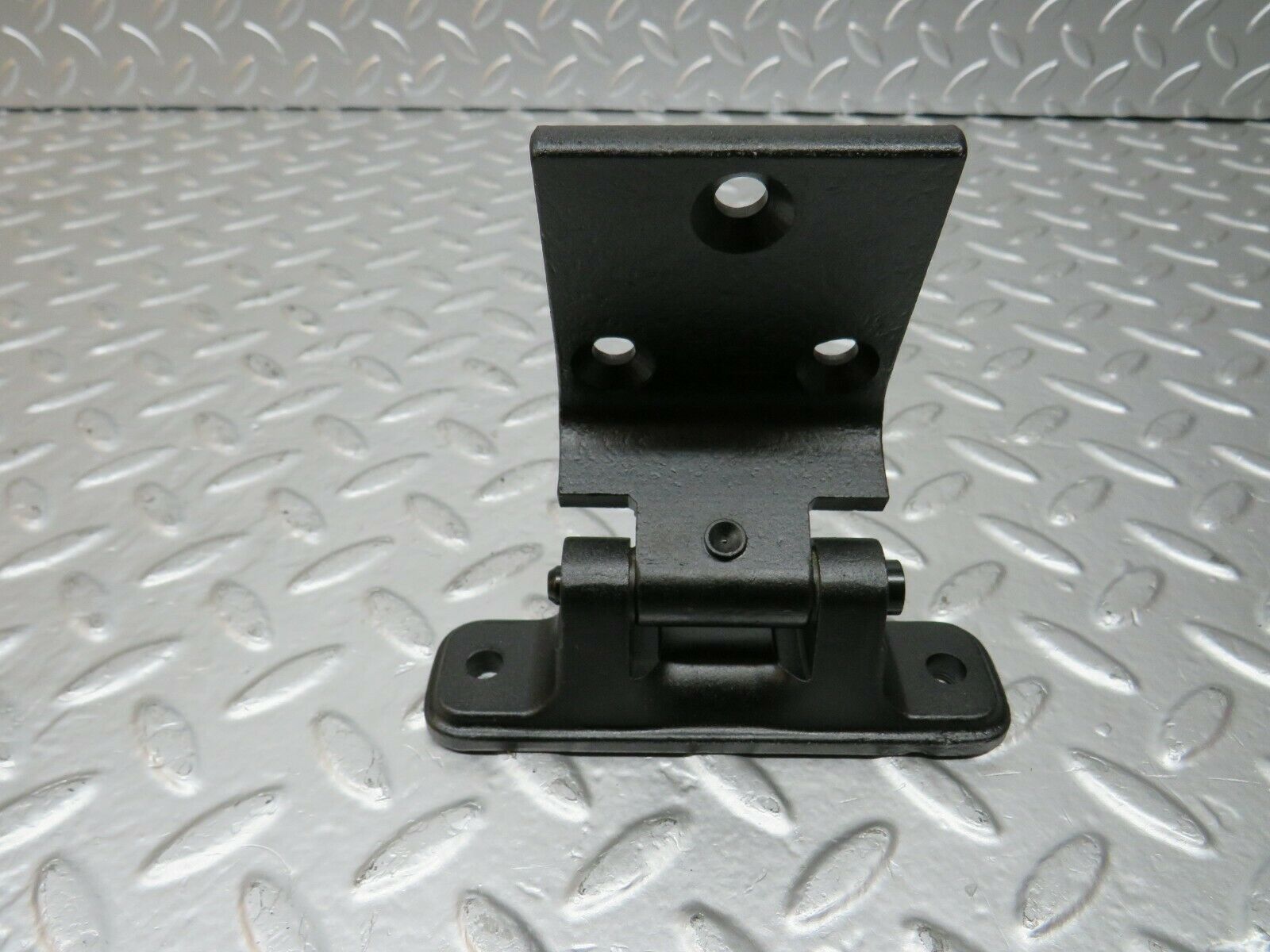 24521 Mercedes-Benz W108 Front Door Hinge Left/Right