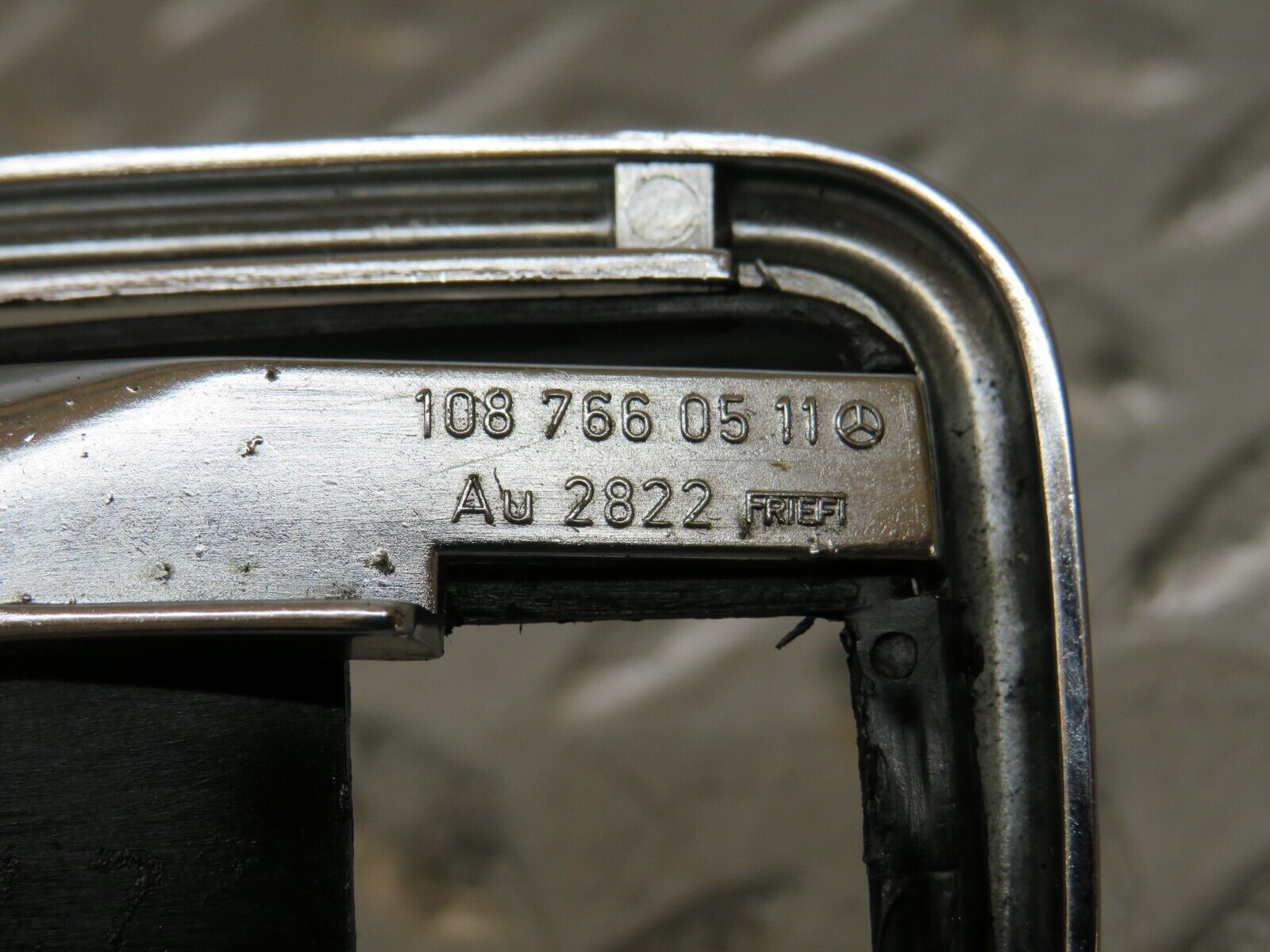 28295 Mercedes-Benz S123 240D Chrome Frame For Door Opener Left 1087660511