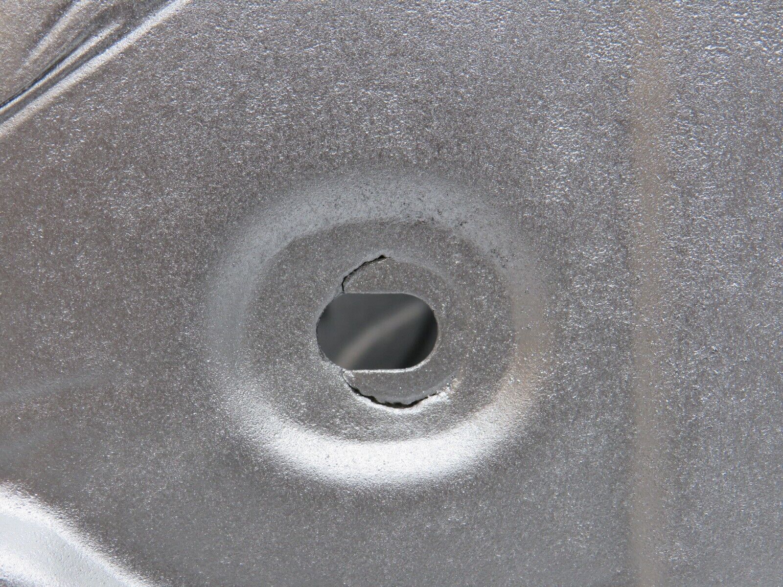 38133 Mercedes-Benz A124 320E Cabriolet Exhaust Manifold Heat Shield 1041421220