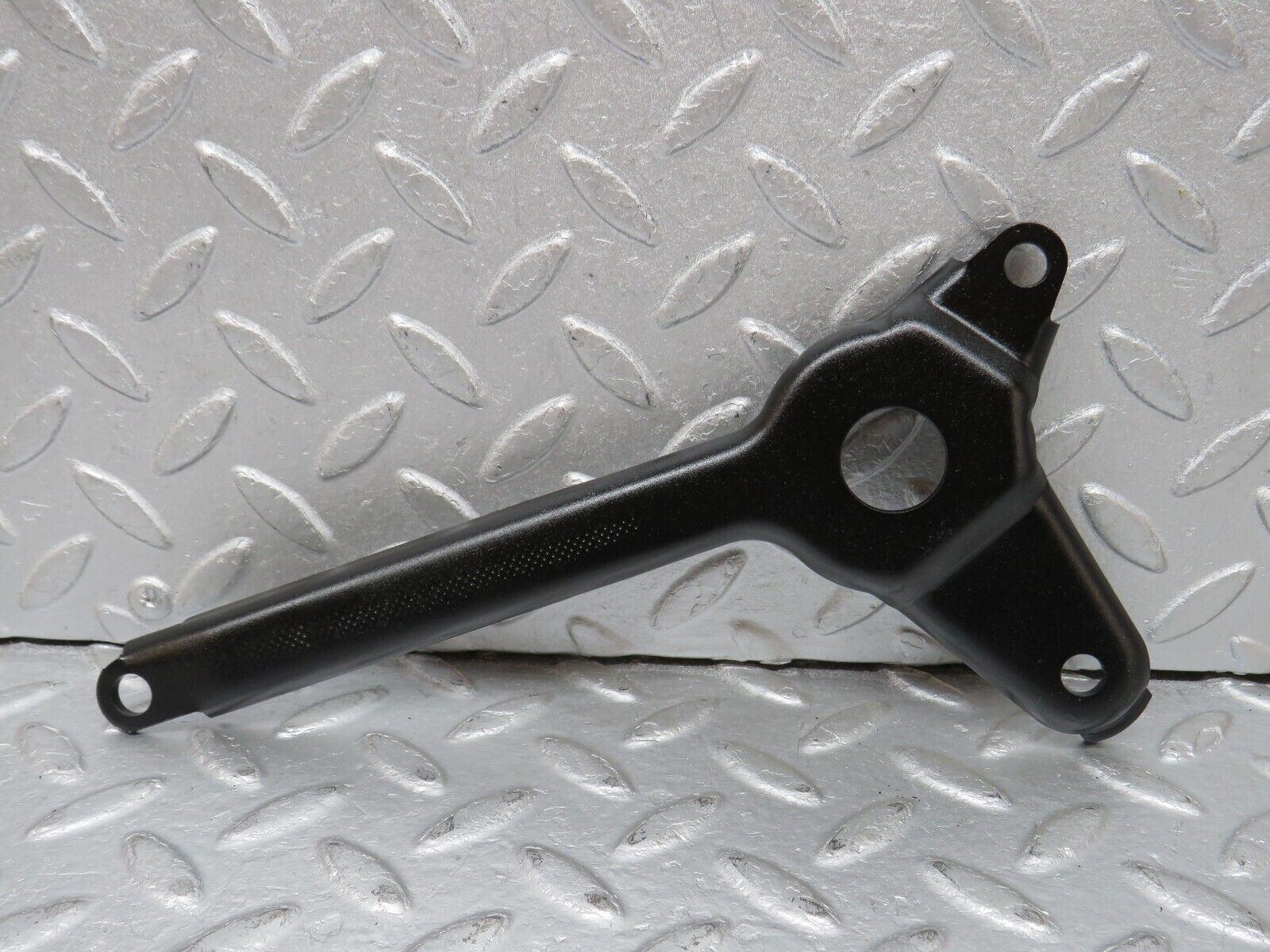 38930 Mercedes-Benz W201 190E 2.6L Belt Tensioner Bracket 1032021240