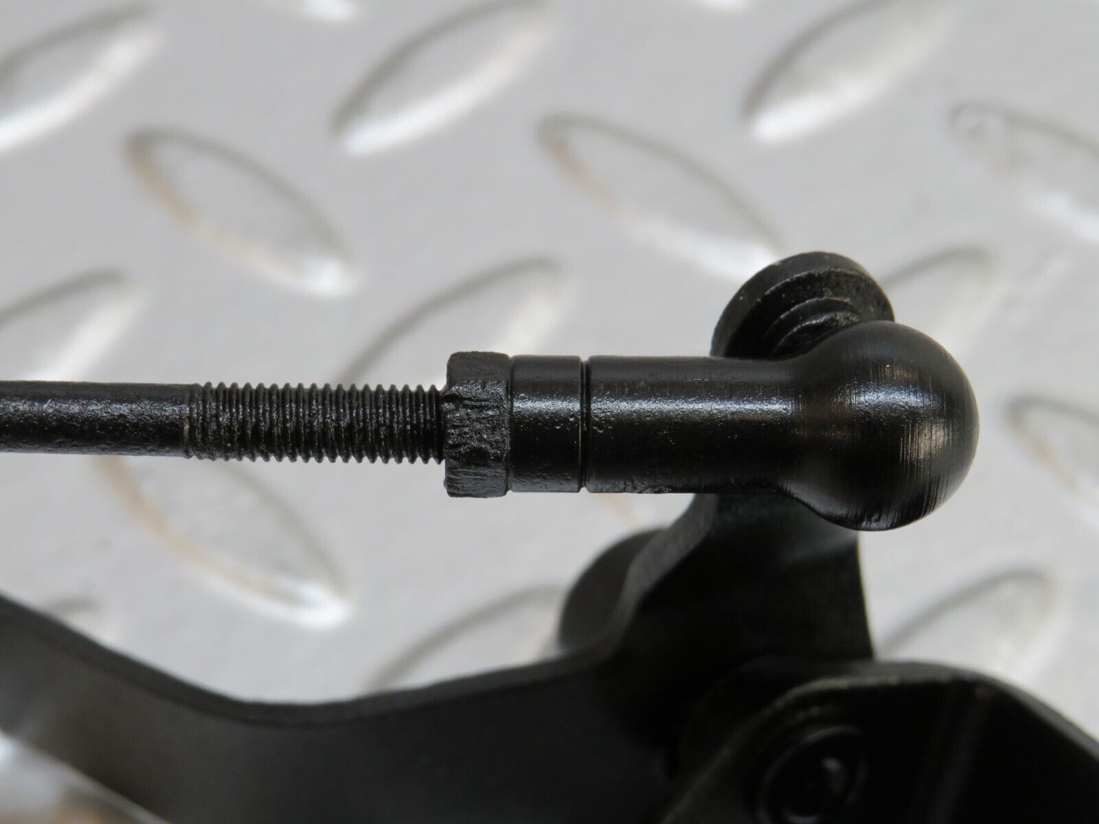 35934 Mercedes-Benz 240D OM616.912 Throttle Linkage