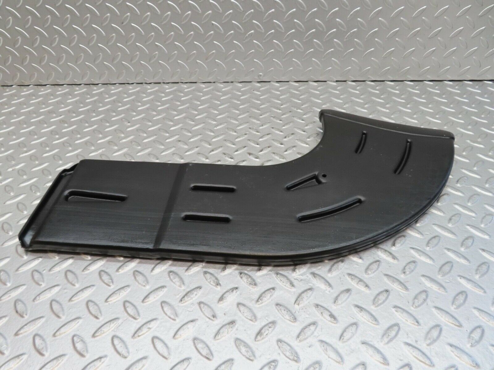 15409 Mercedes-Benz W123 230E Air Duct Heater Ventilation Left 1238310546