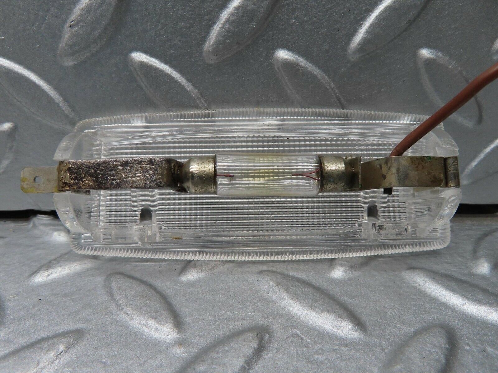 16754 Mercedes-Benz C107 380SLC Rear Interior Dome Light