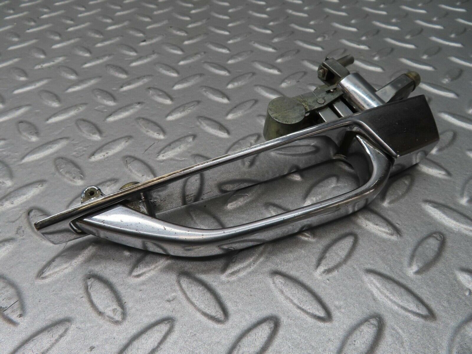 14457 Mercedes-Benz W116 350SE Rear Chrome Door Handle 1167600059