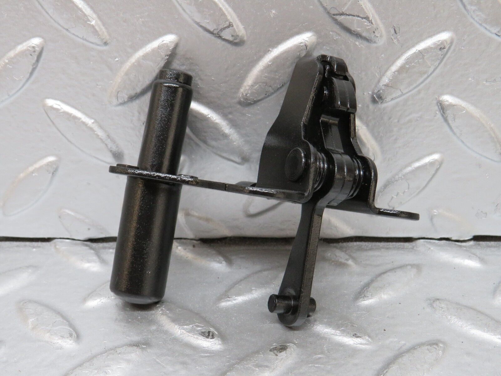 26733 Mercedes-Benz C124 220CE Coupe Bonnet Lock Catch 1248800260