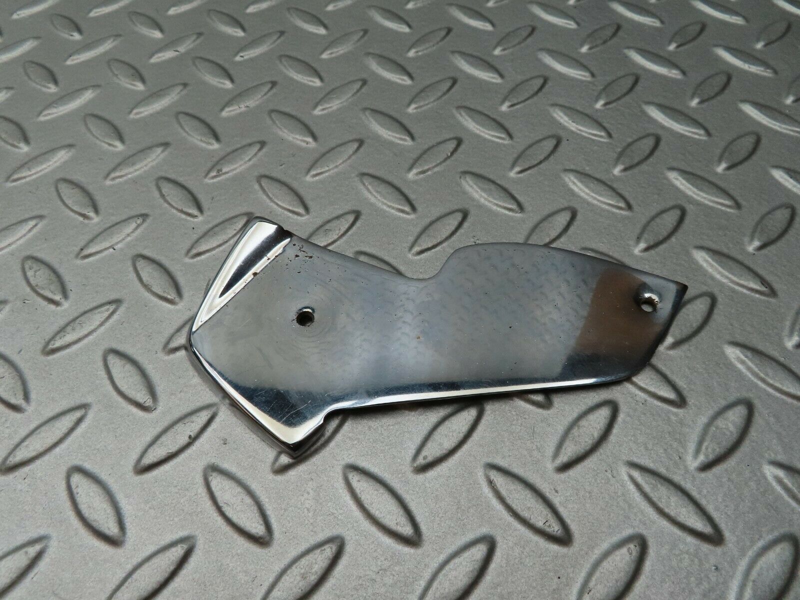 4639 Mercedes-Benz W114 280CE Coupe Right Door Chrome Cover