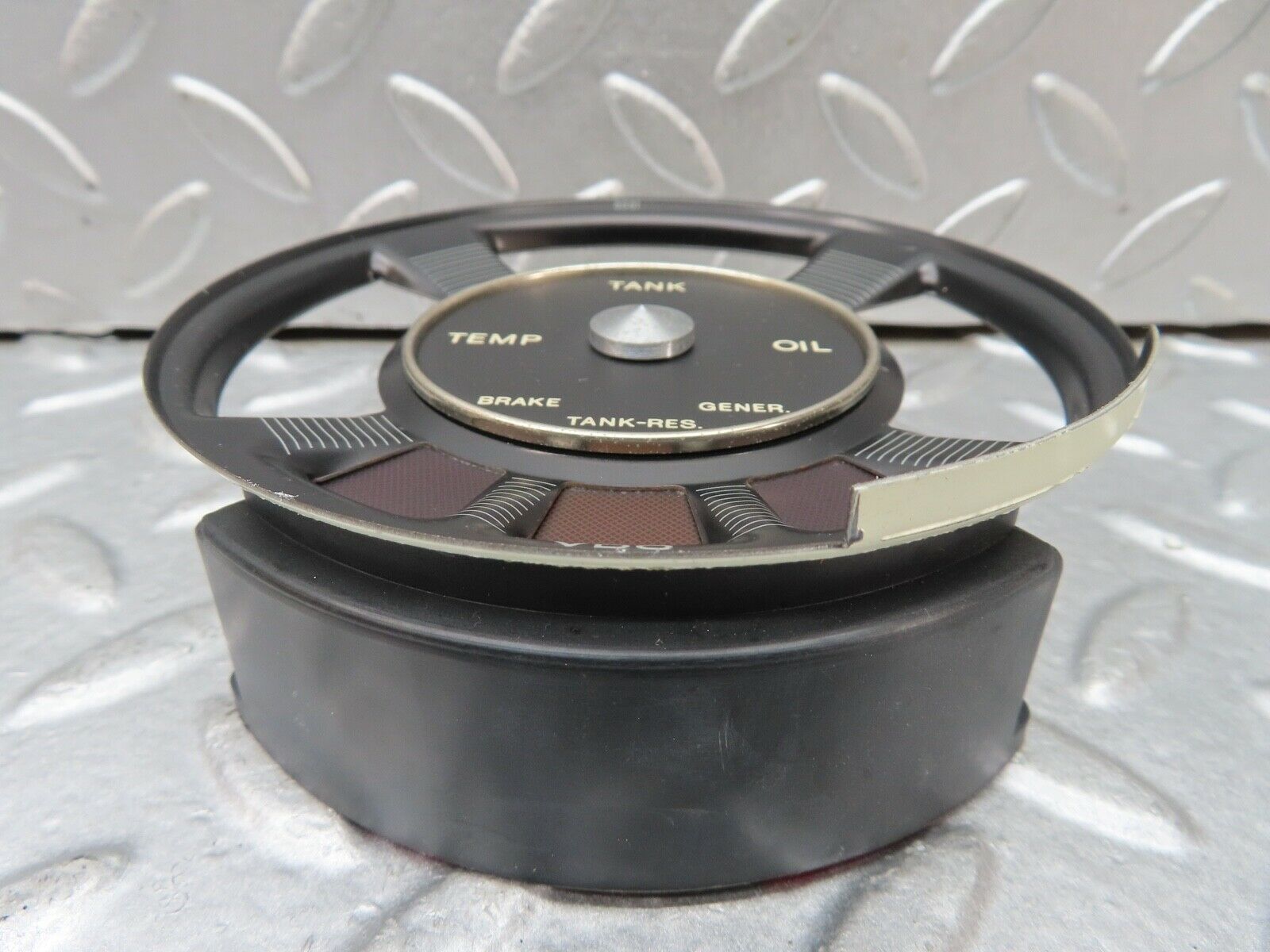 18333 Mercedes-Benz W115 Temperature Fuel Oil Gauge Instrument Surround