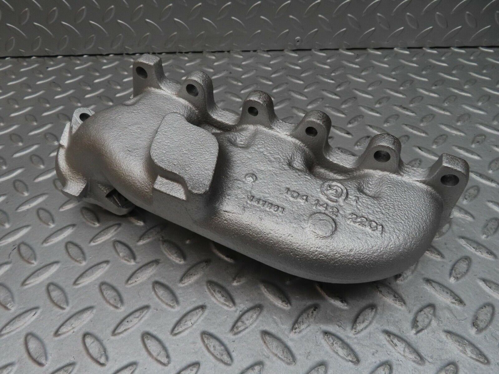 12218 Mercedes-Benz R129 300SL Coupe Exhaust Manifold Cylinder 4-6 1041422201