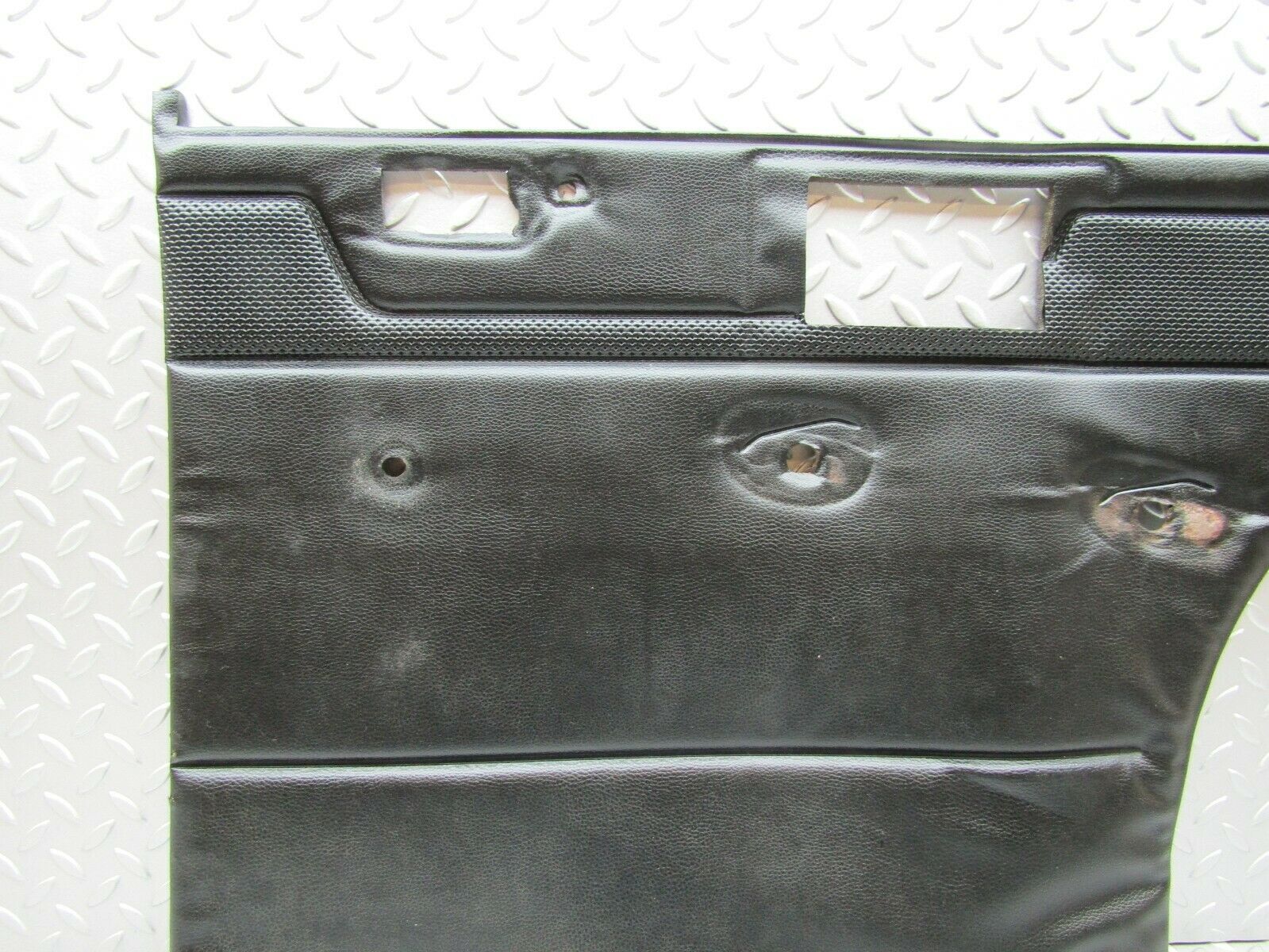 3267 Mercedes-Benz W115 220D Rear Right Door Card Black