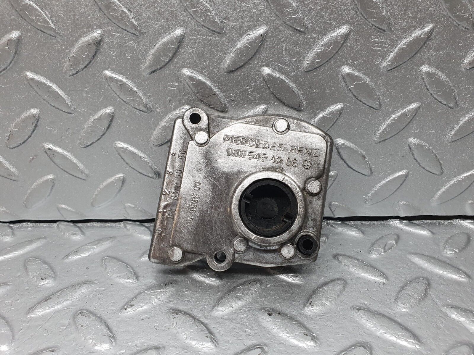 41318 Mercedes-Benz W123 300D Reverse Light Switch 722.118 0005454206