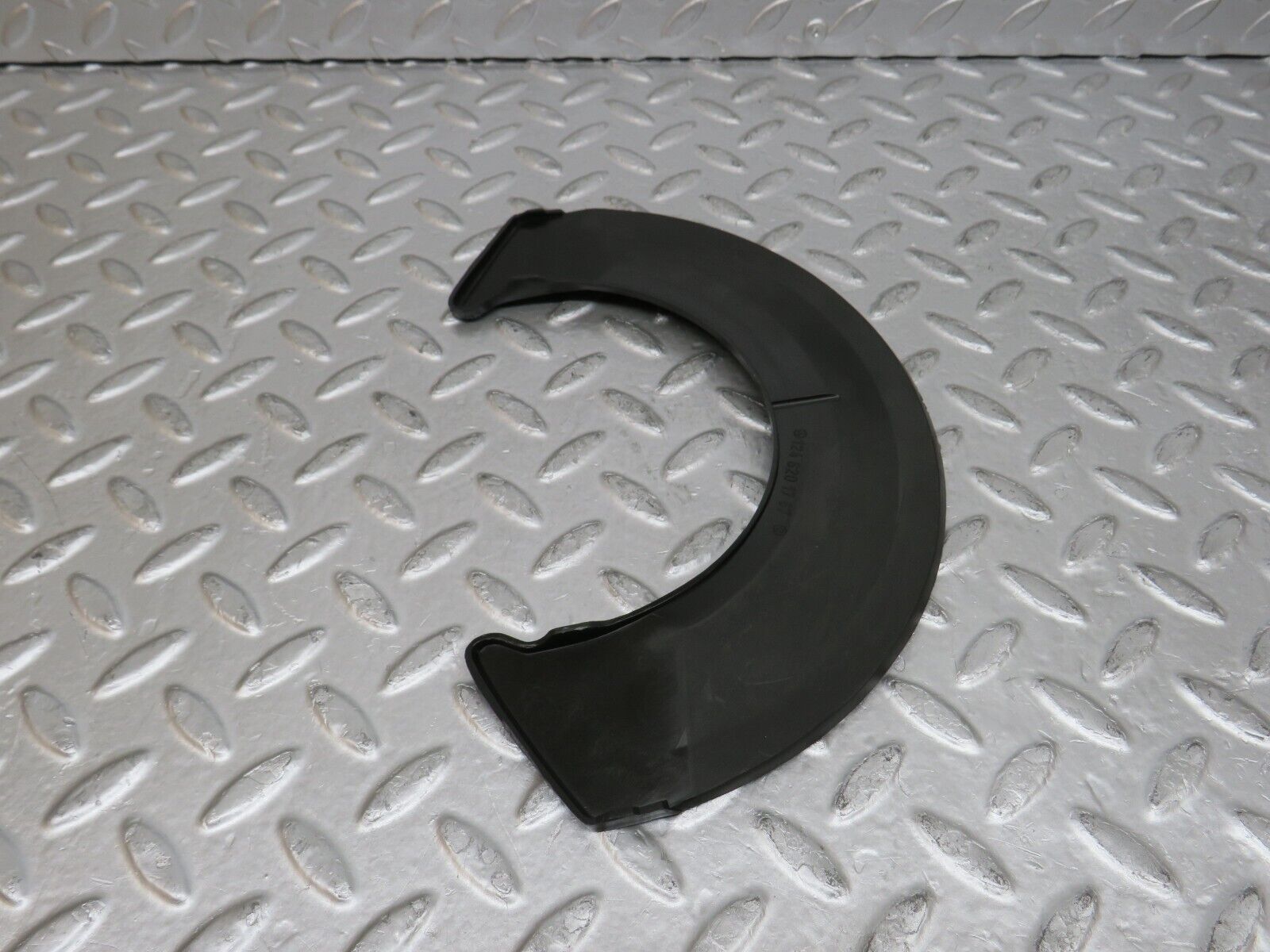 29356 Mercedes-Benz W124 230E Wiper Surround Trim Cover 1246201767