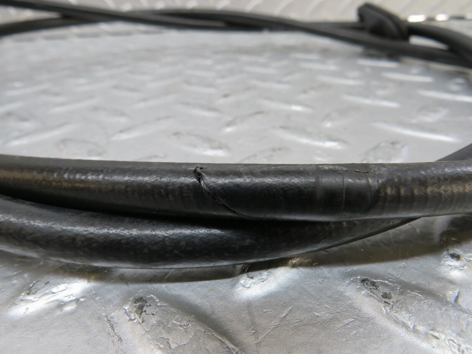 35011 Mercedes-Benz W210 320E Handbrake Cable 2104201985